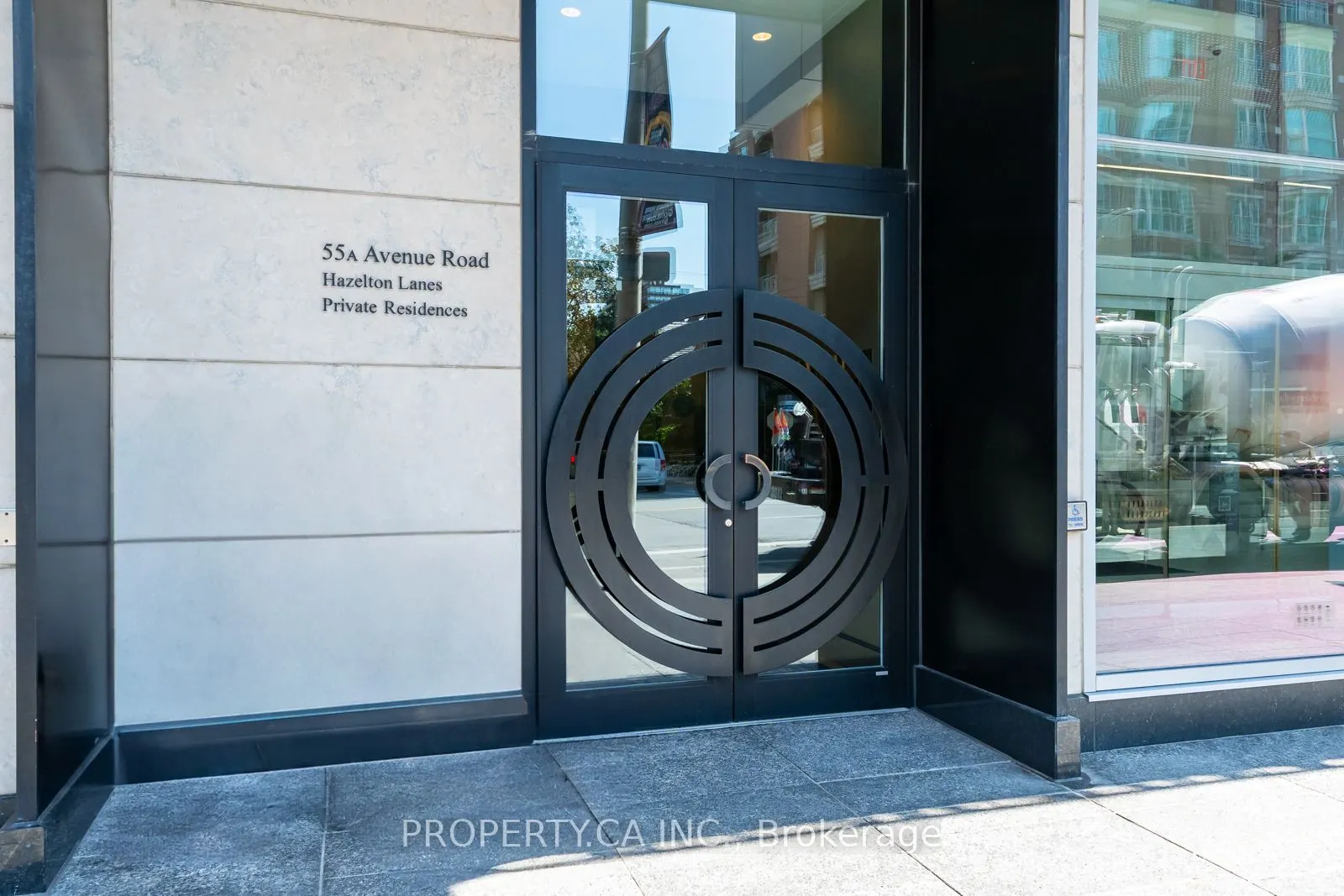 55a Avenue Road, #606
