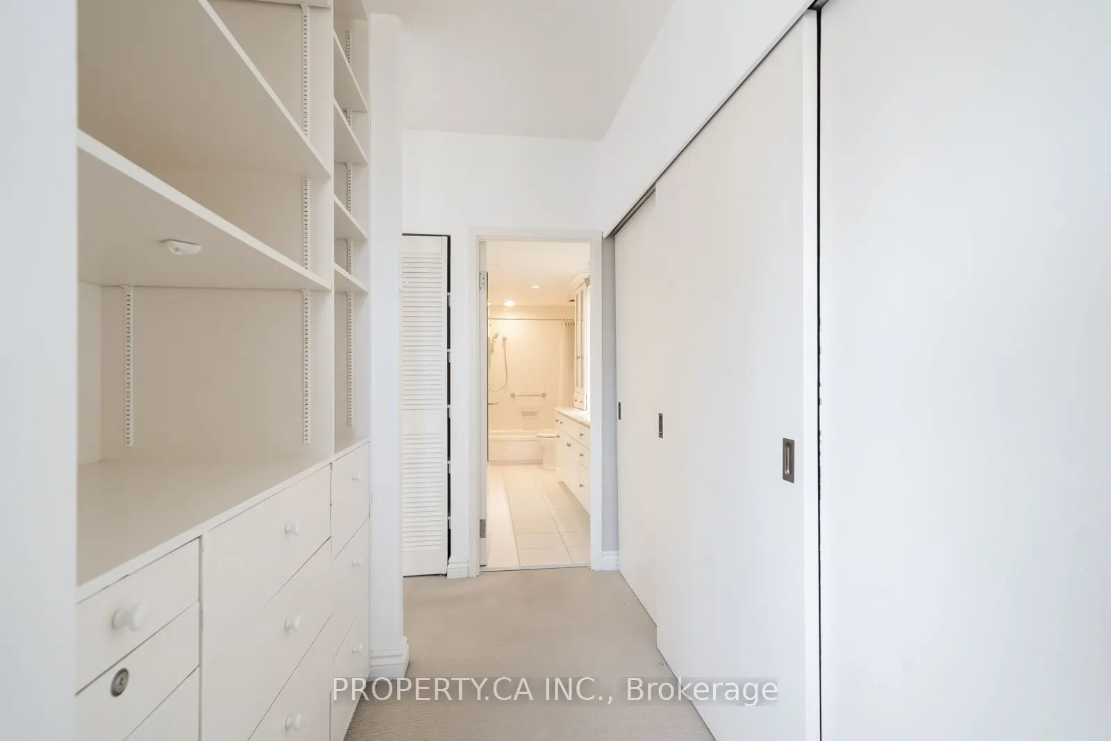55a Avenue Road, #606