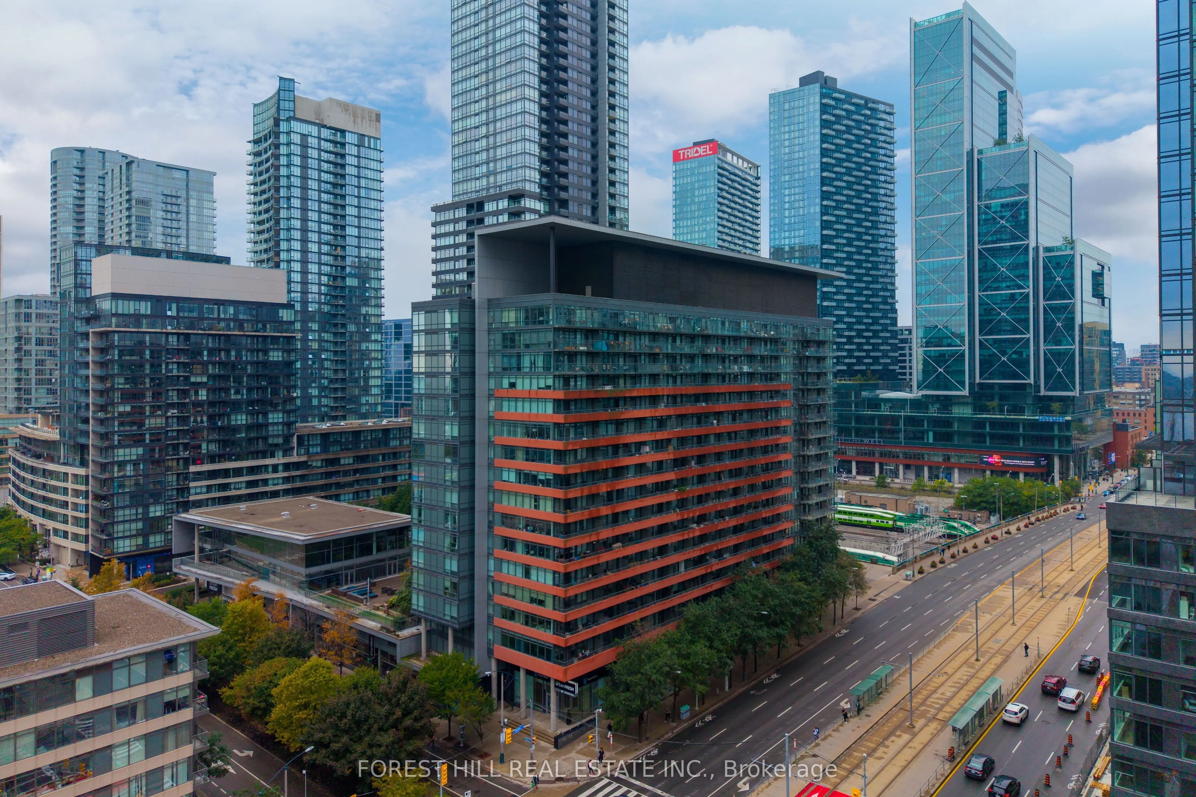 4K Spadina Avenue, #218