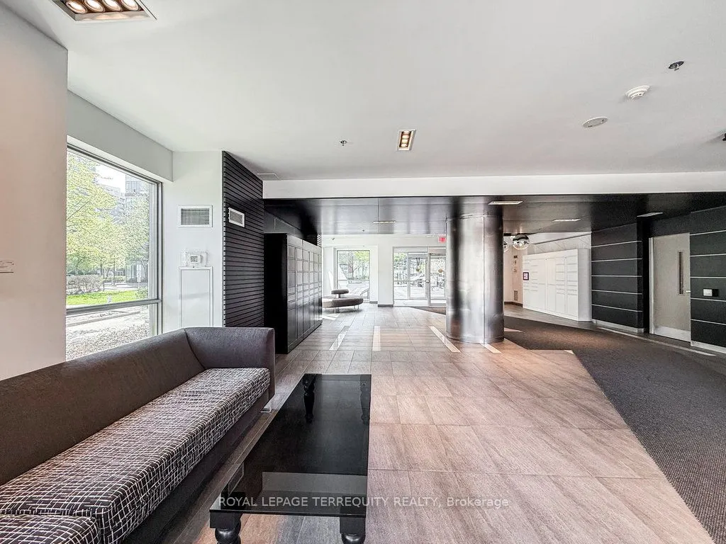 100 Western Battery Road, #1901