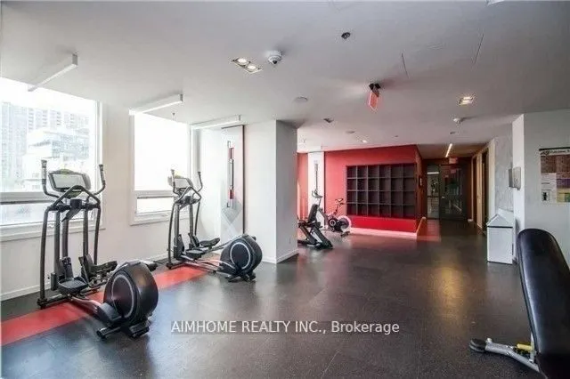318 Richmond Street W, #503