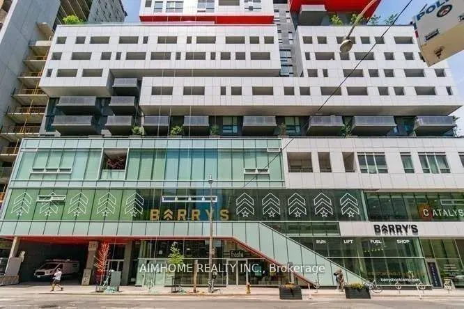 318 Richmond Street W, #503