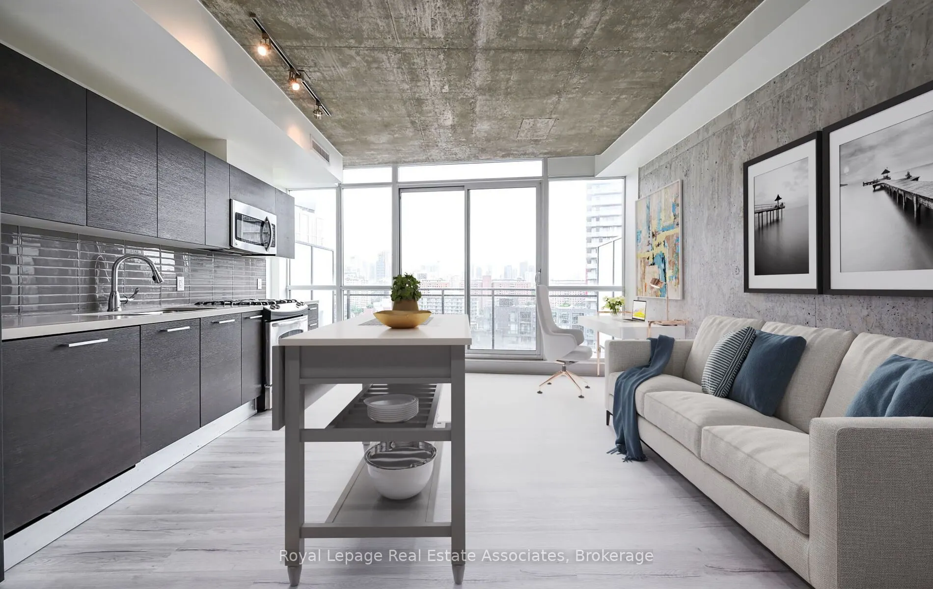 318 King Street E, #1401
