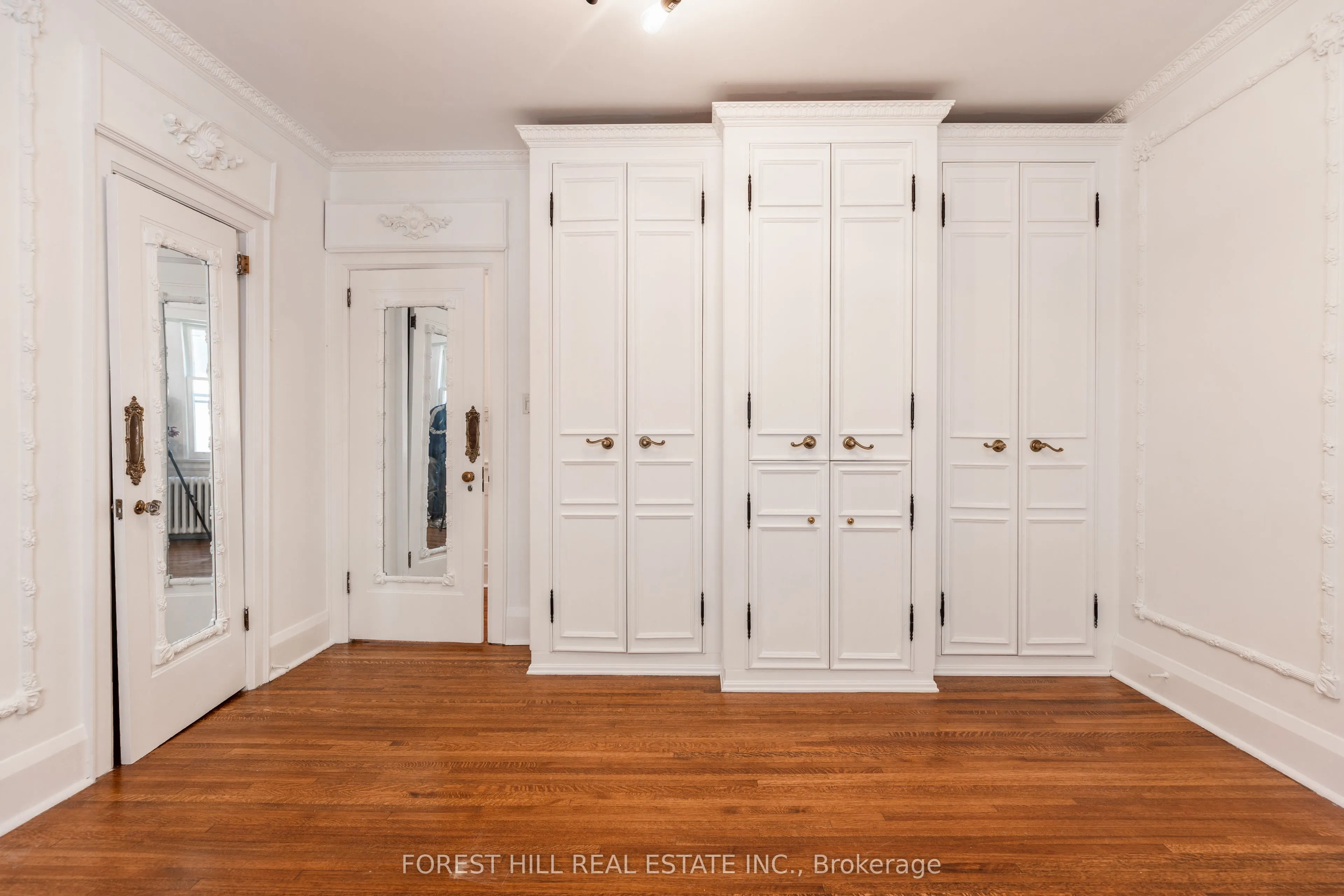 29 Whitehall Road