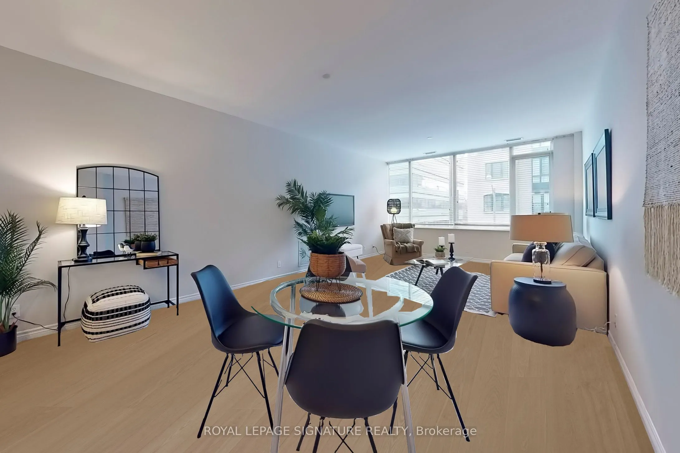 980 Yonge Street, #209