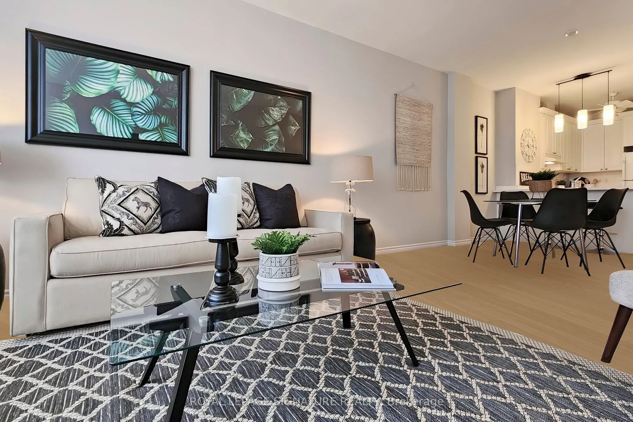 980 Yonge Street, #209