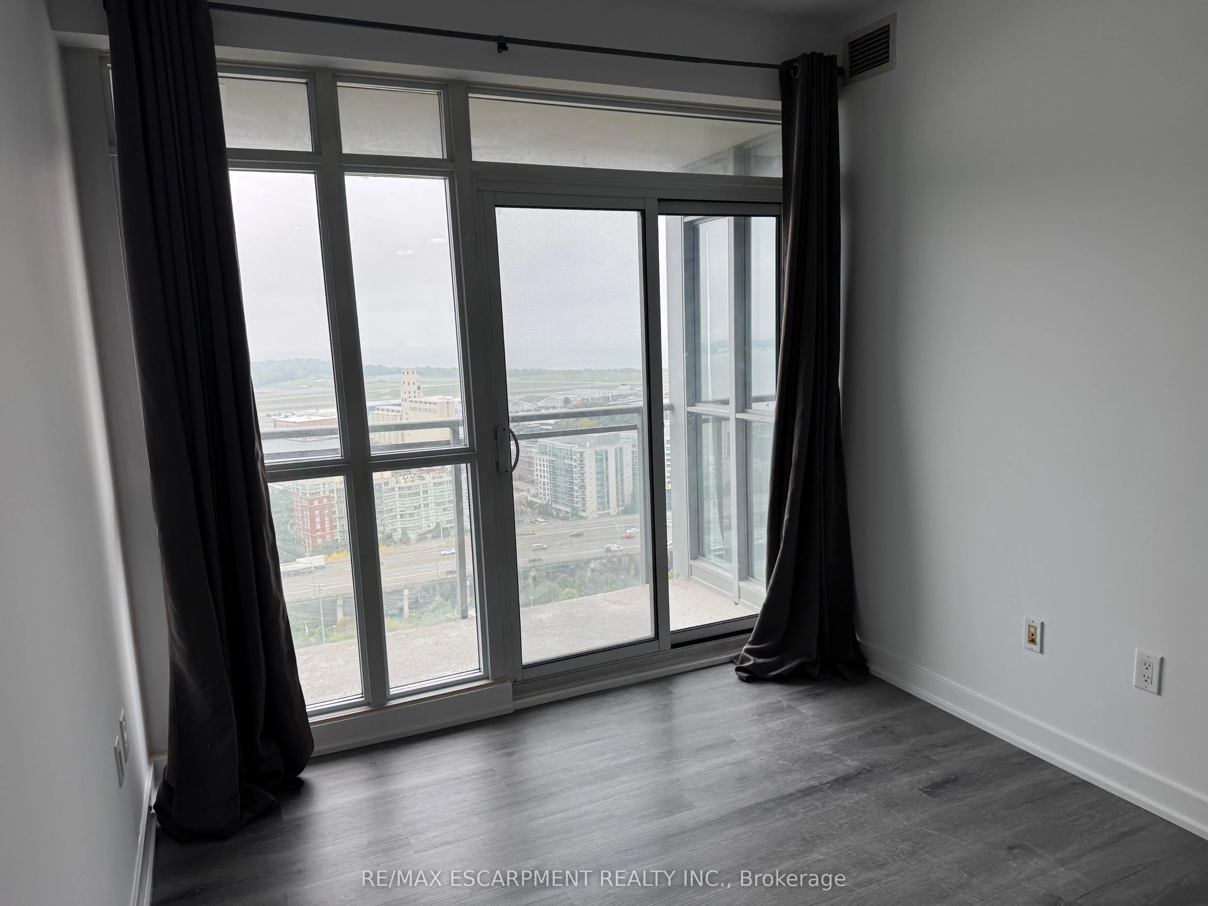 15 Iceboat Terrace, #3108
