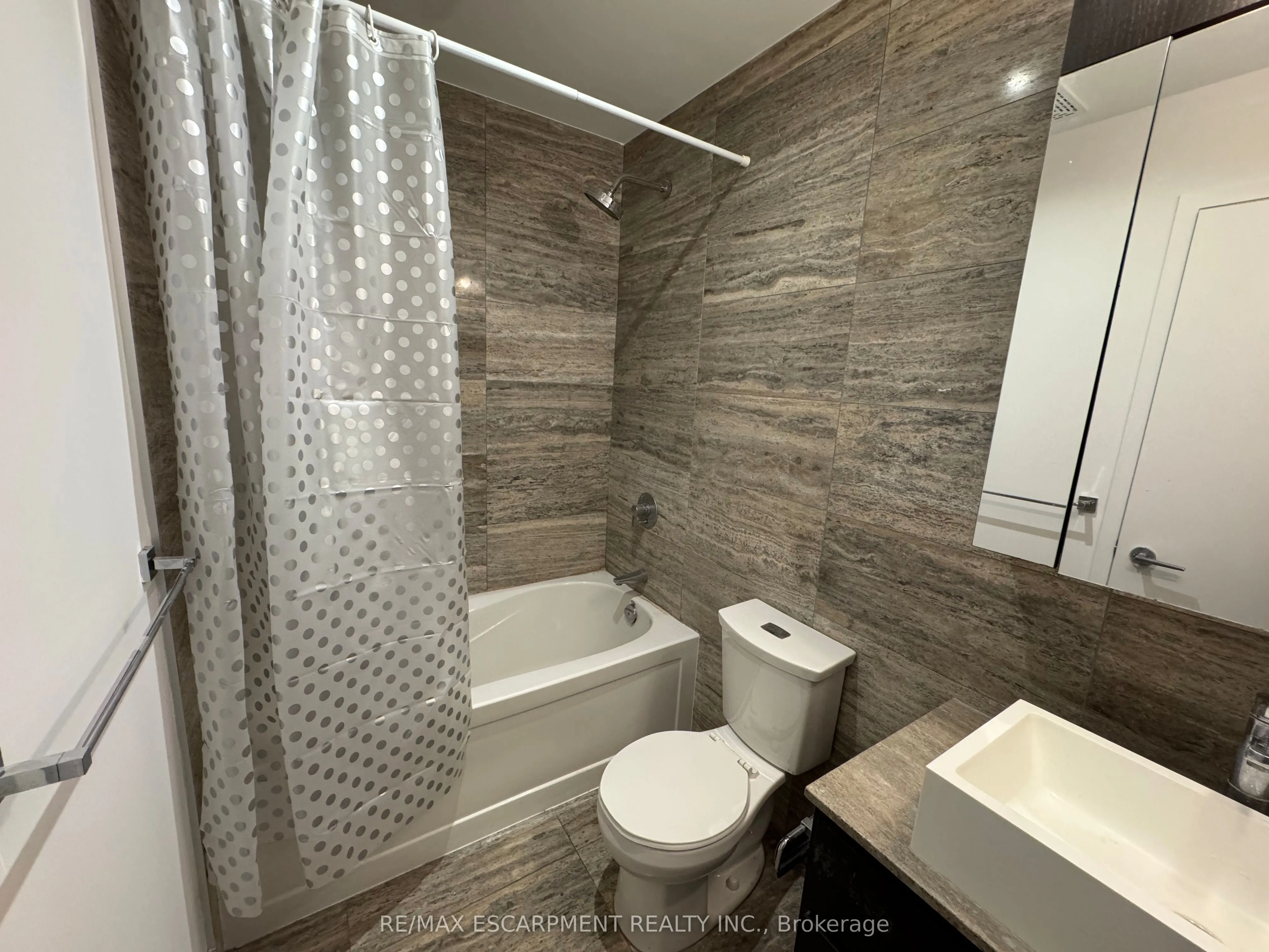 15 Iceboat Terrace, #3108