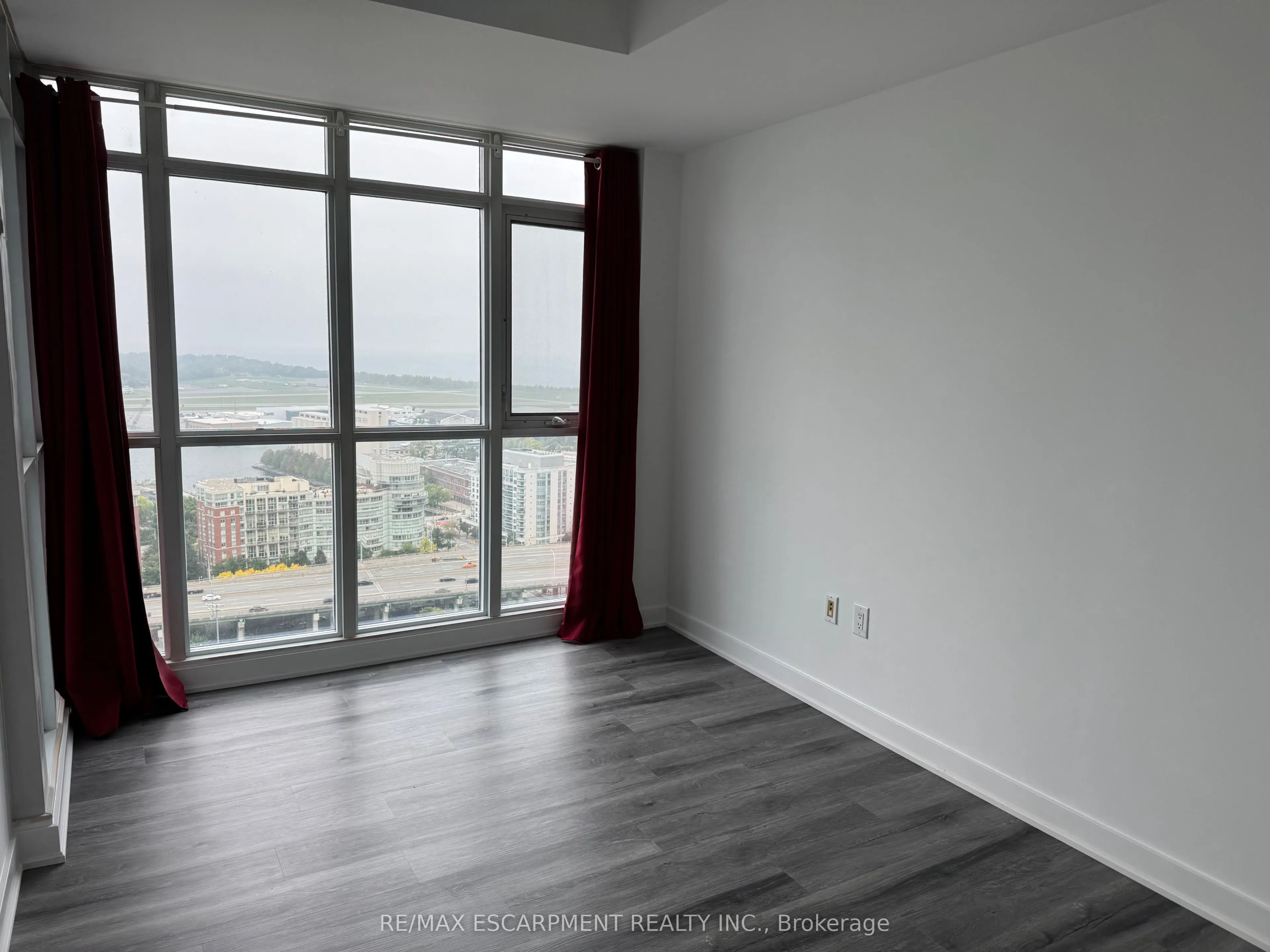 15 Iceboat Terrace, #3108