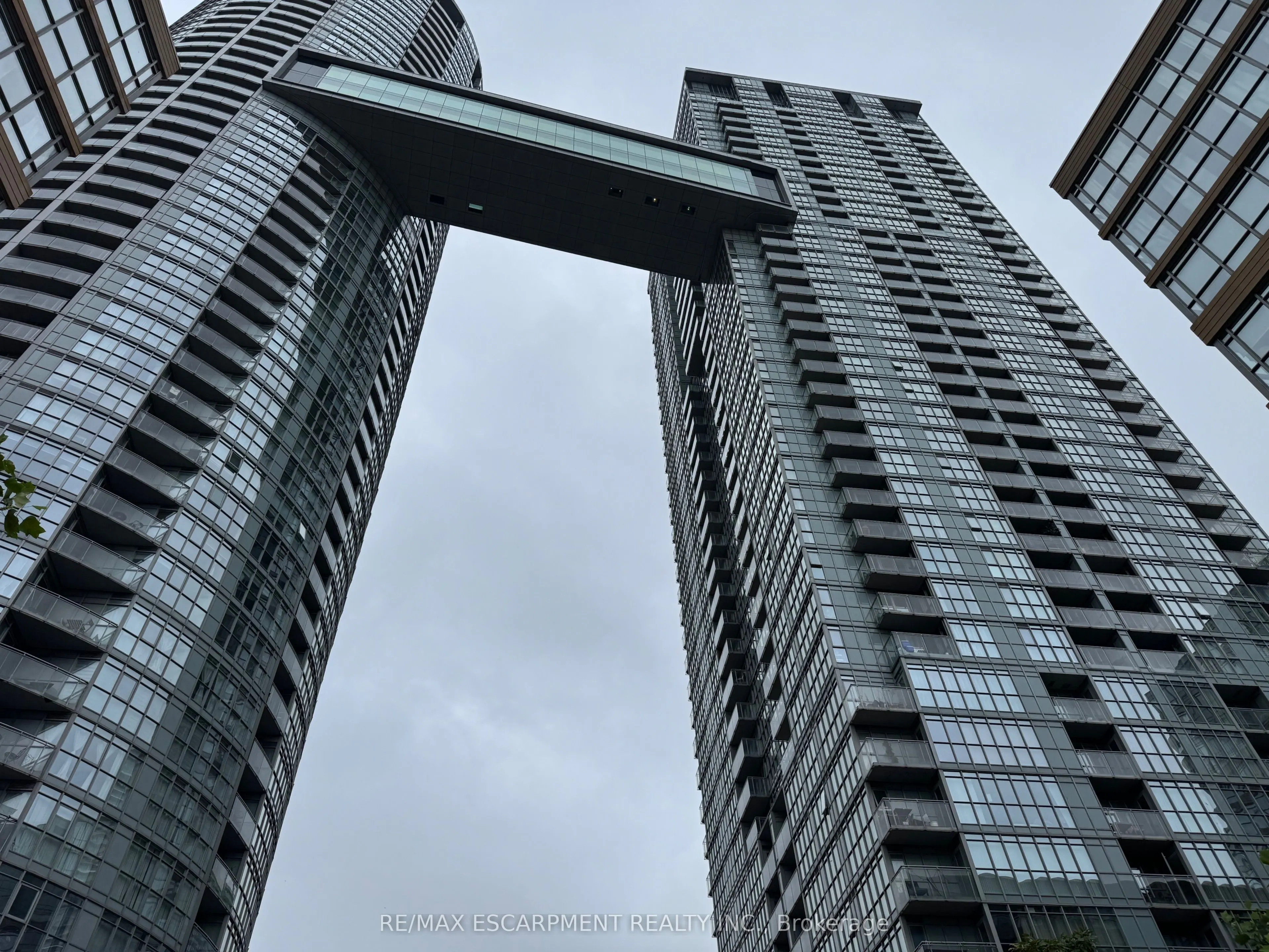 15 Iceboat Terrace, #3108