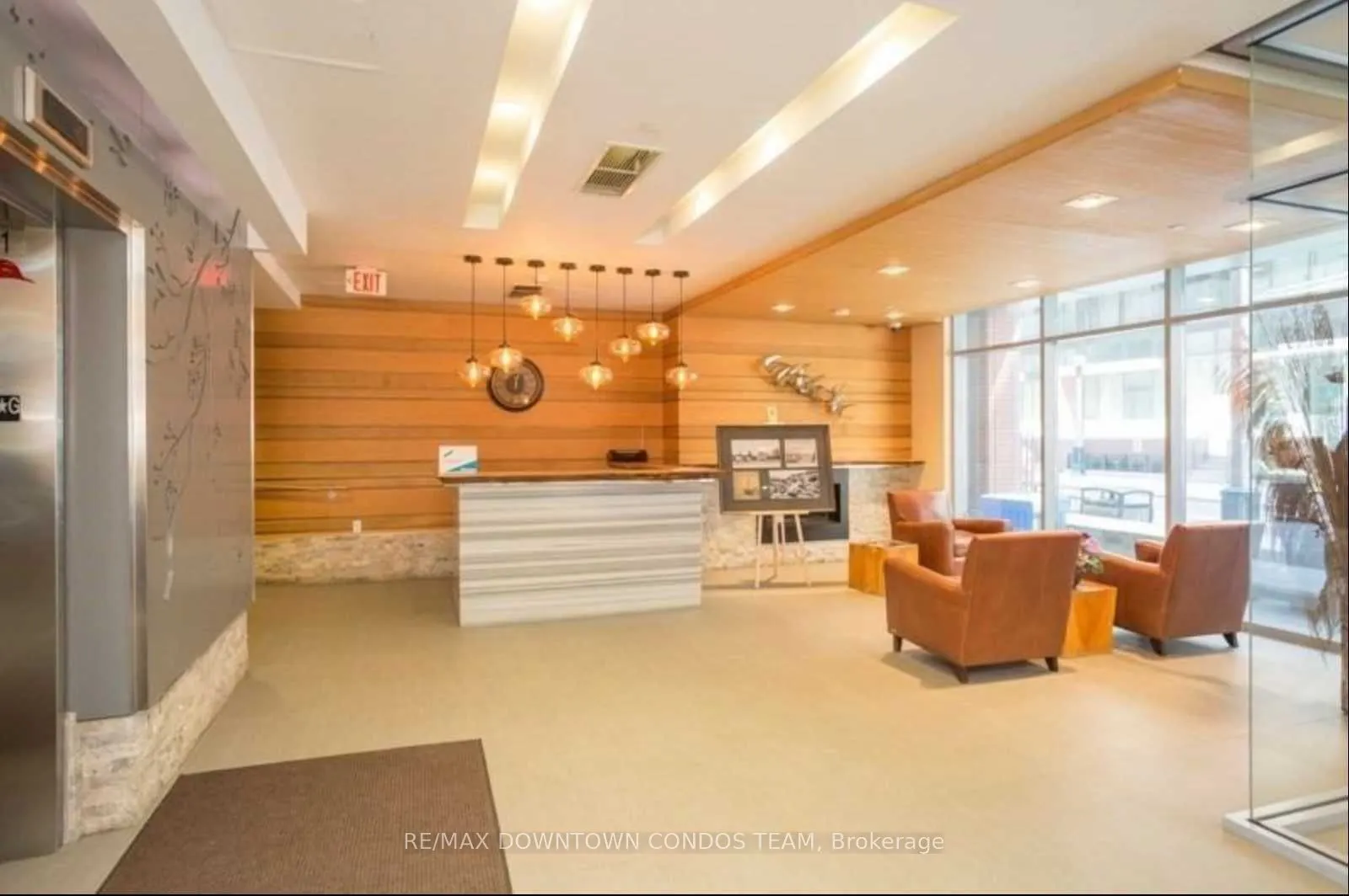 15 Bruyeres Mews, #1311