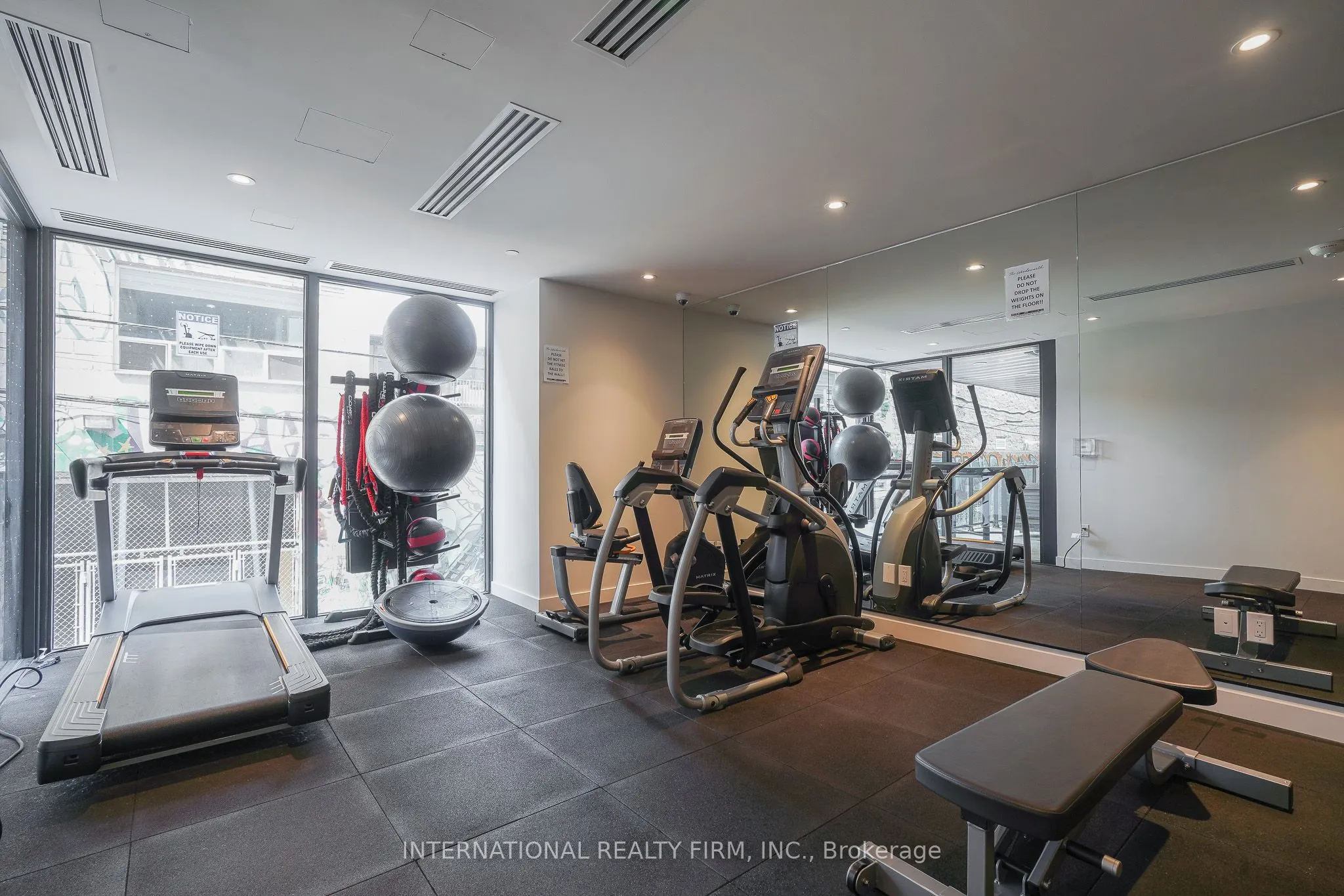 458 Richmond Street W, #509