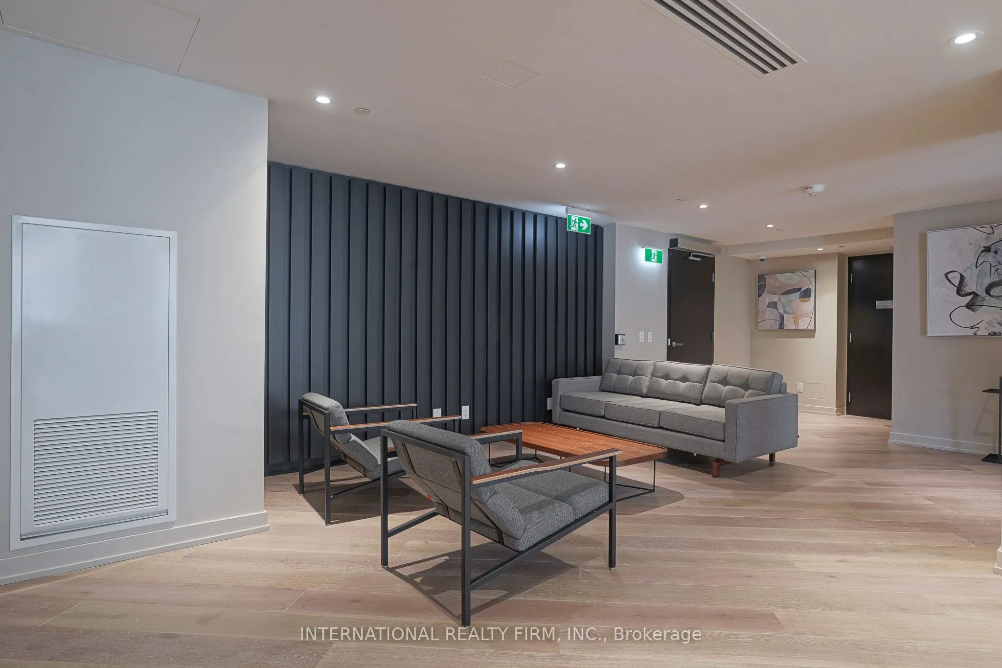 458 Richmond Street W, #509