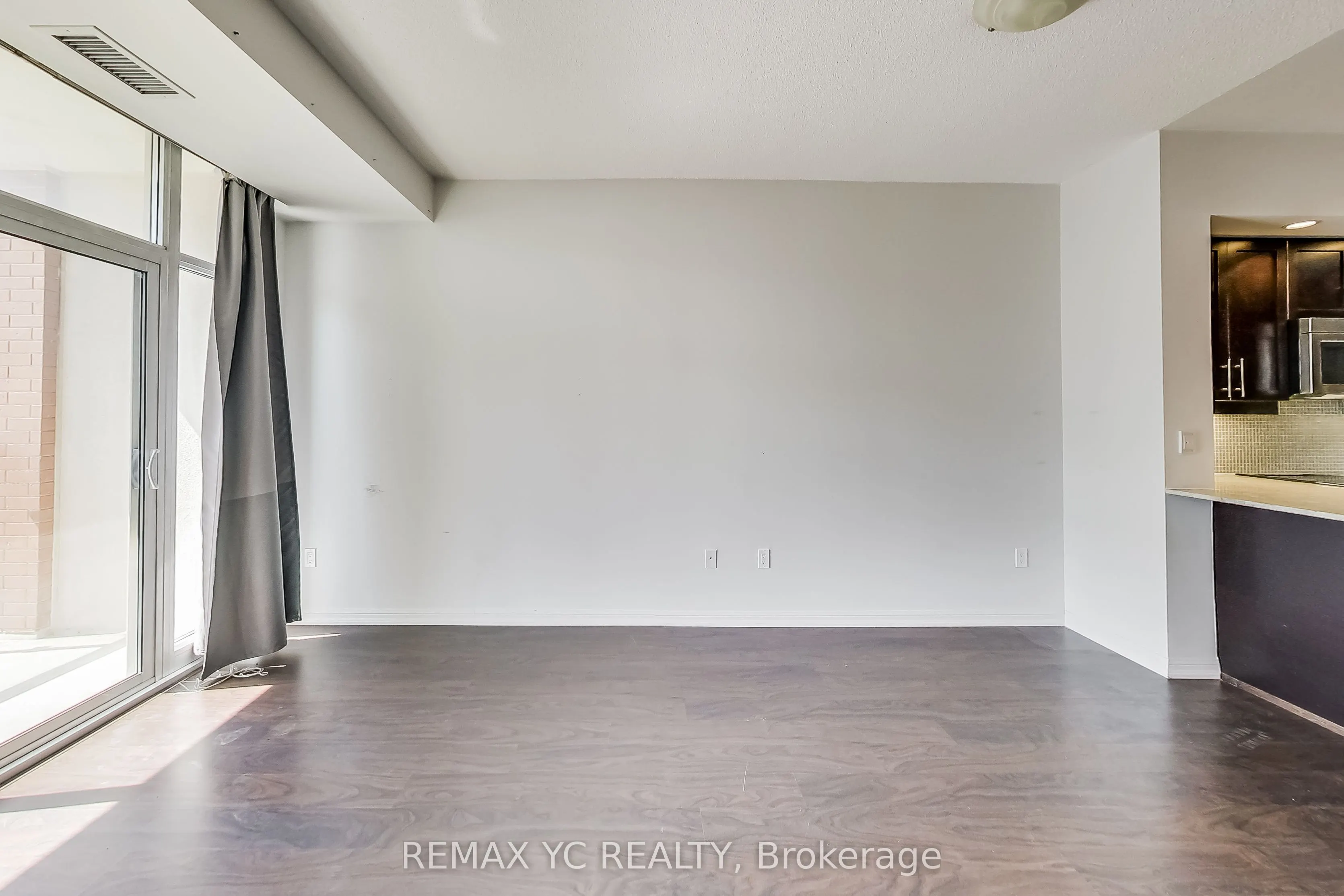 75 East Liberty Street, #2208