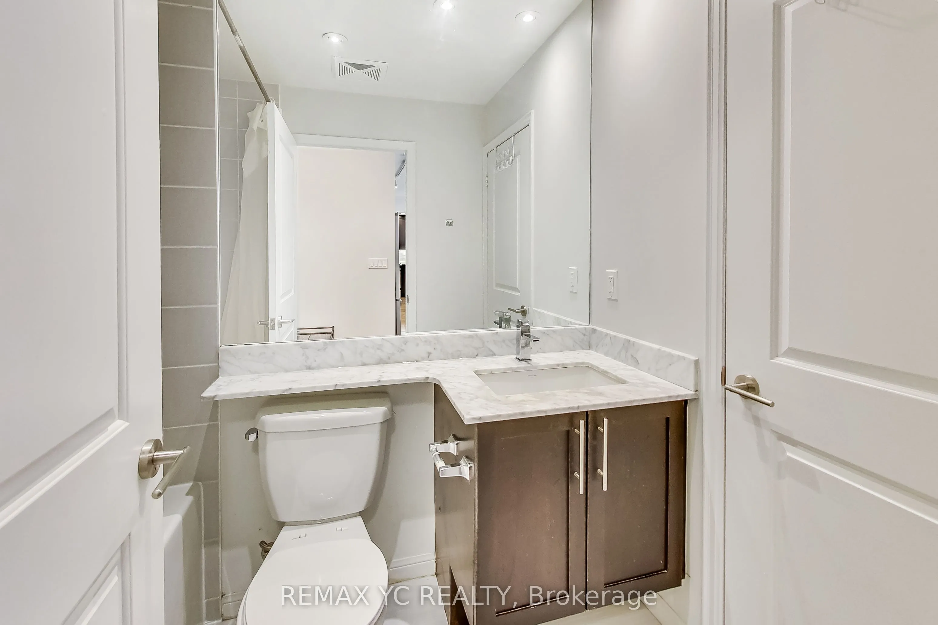 75 East Liberty Street, #2208