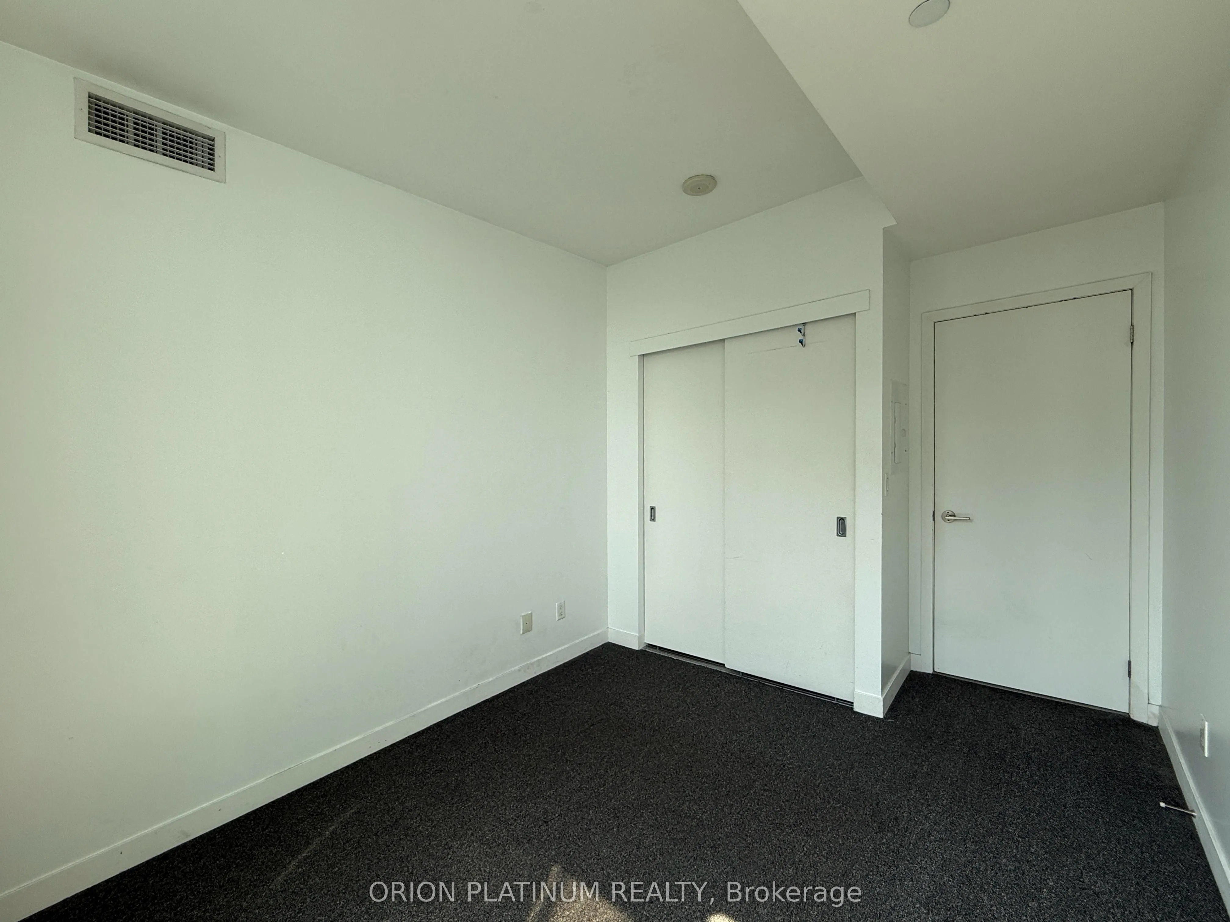 170 Fort York Boulevard, #2111