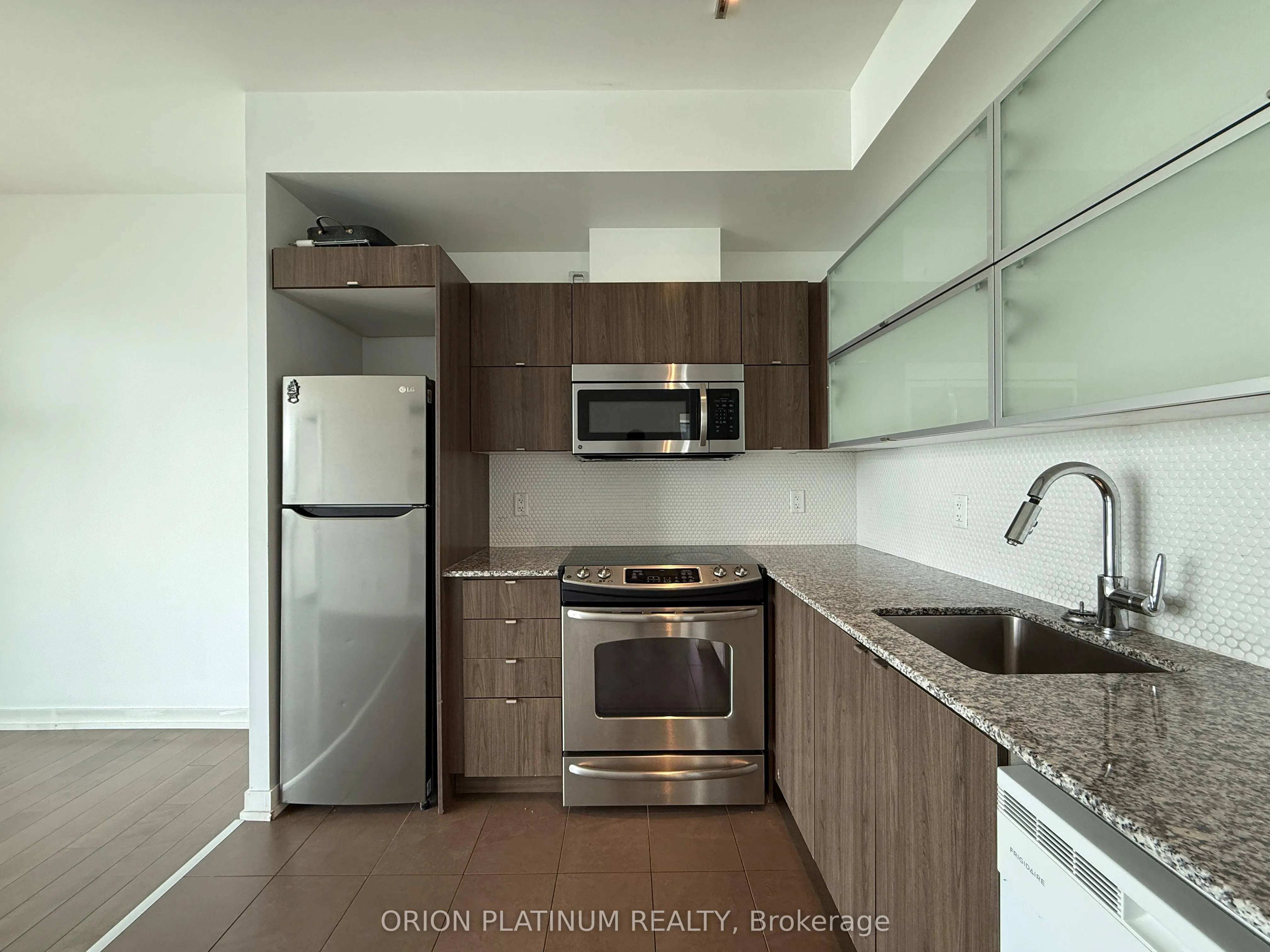 170 Fort York Boulevard, #2111