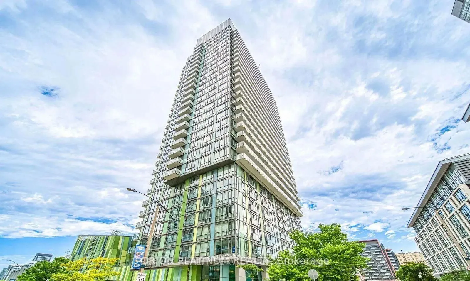 170 Fort York Boulevard, #2111
