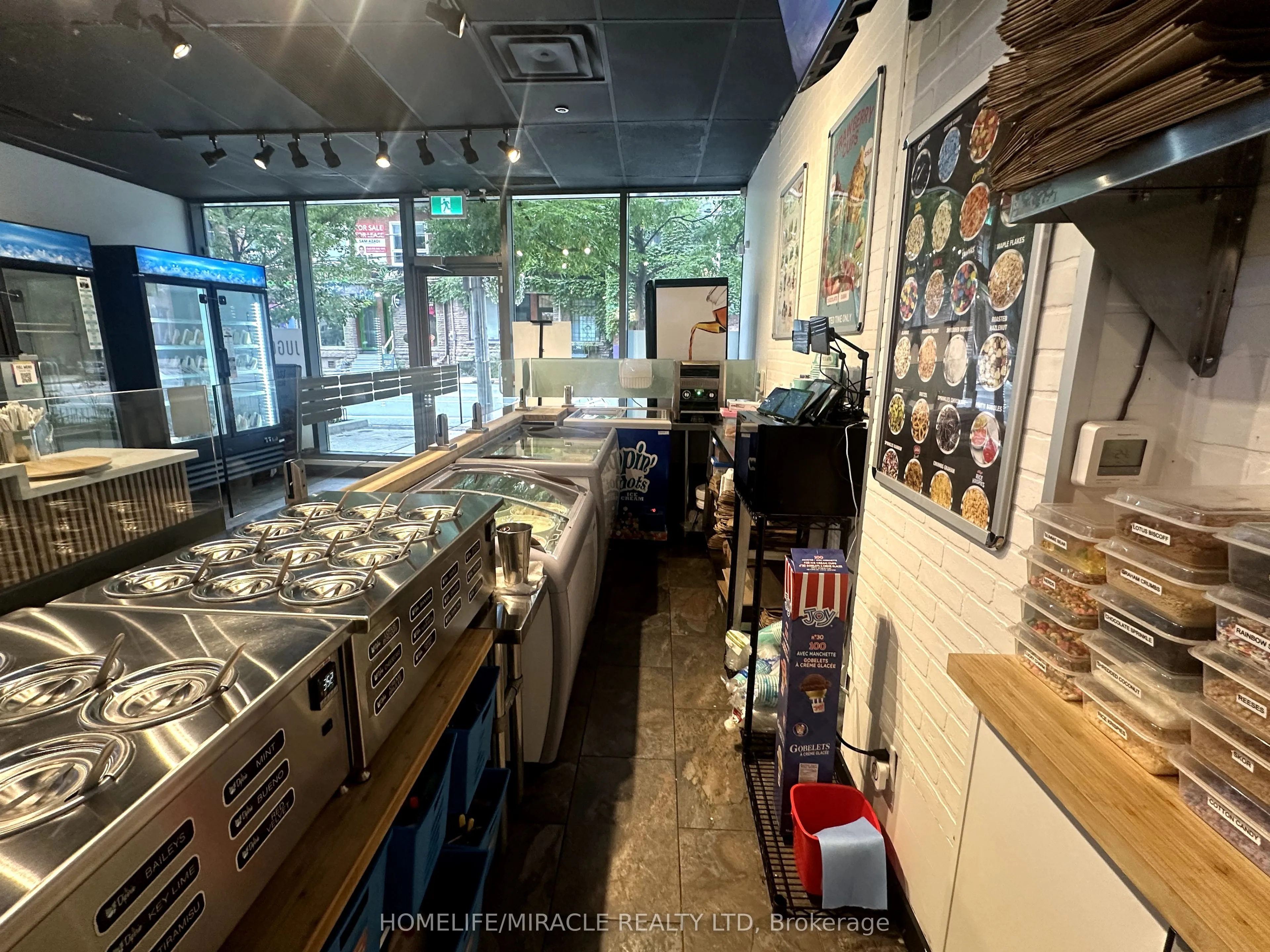 320 Richmond Street E, #104