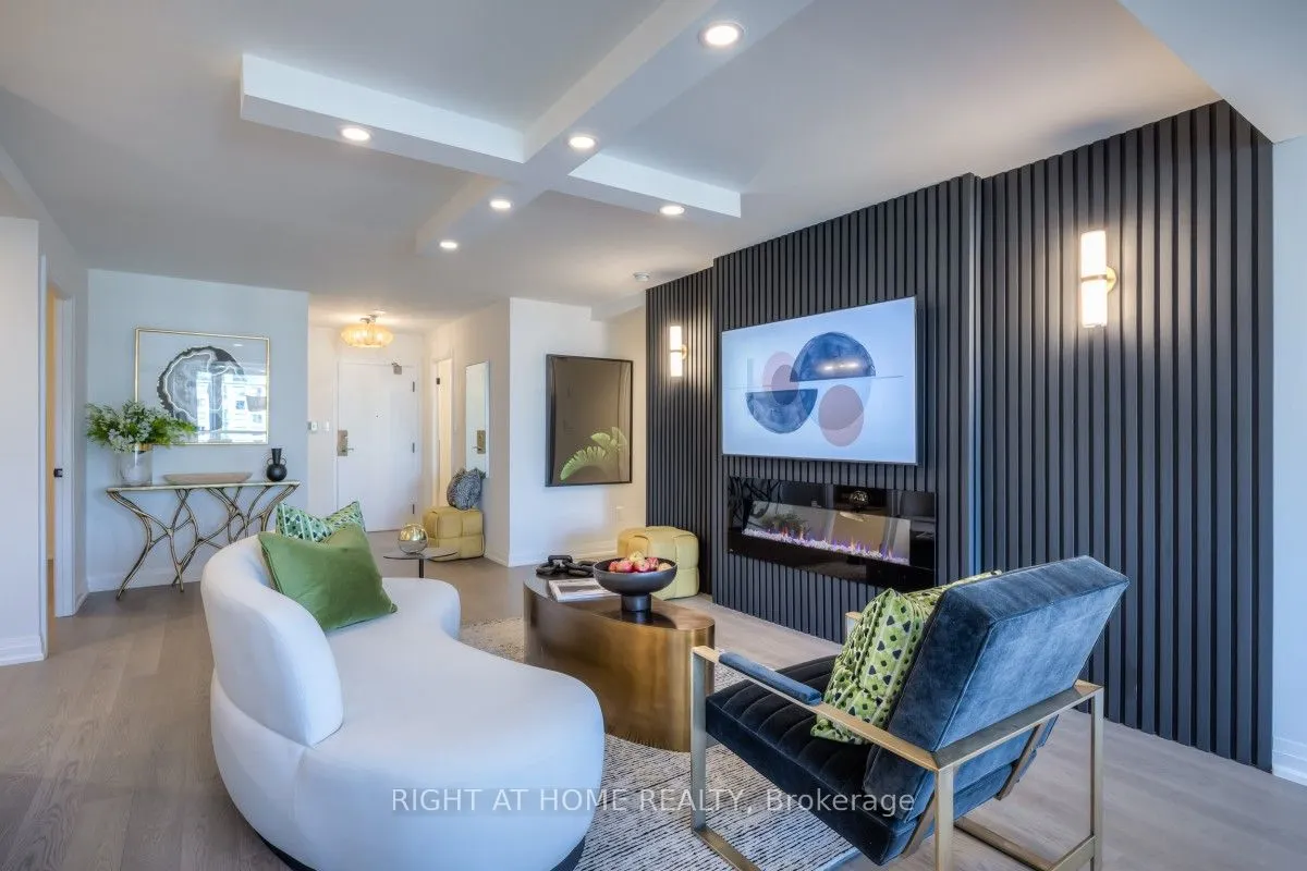 5444 Yonge Street, #1810