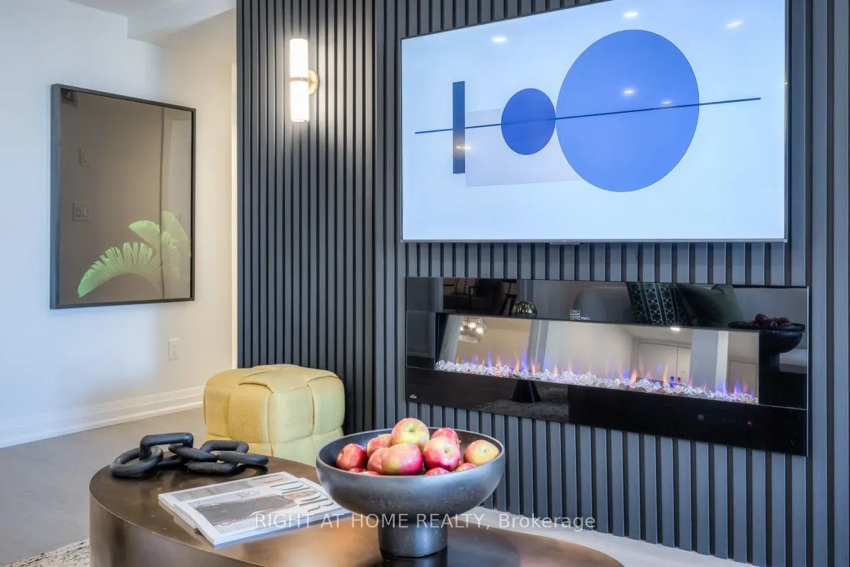 5444 Yonge Street, #1810