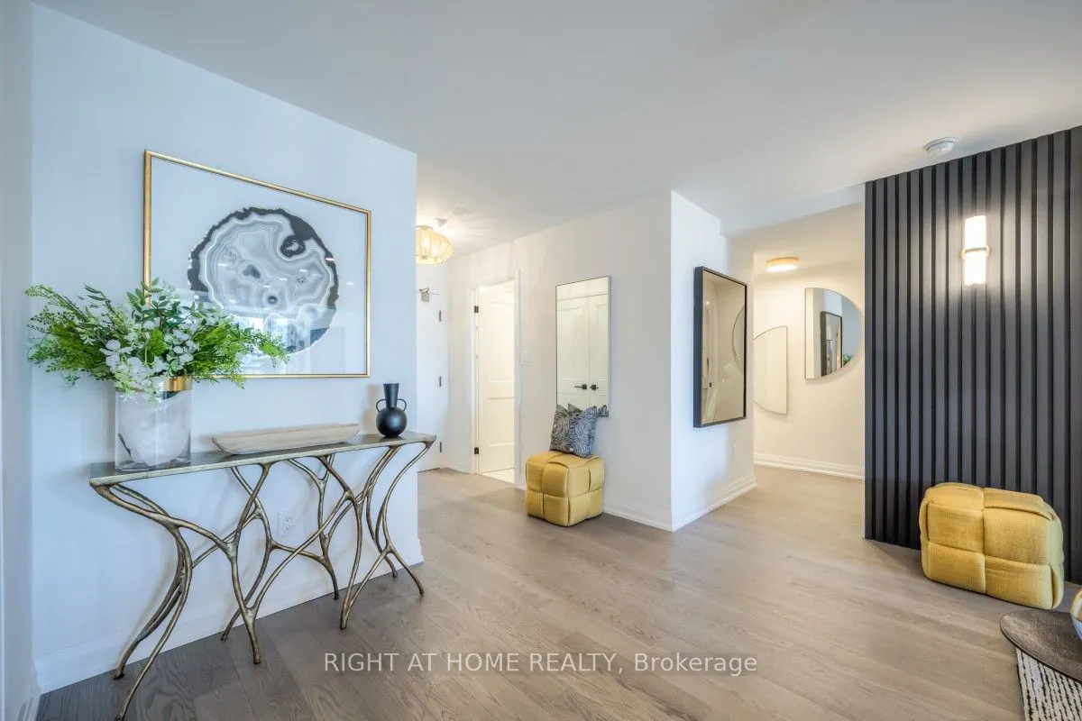 5444 Yonge Street, #1810