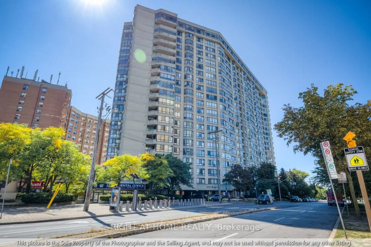 5444 Yonge Street, #1810