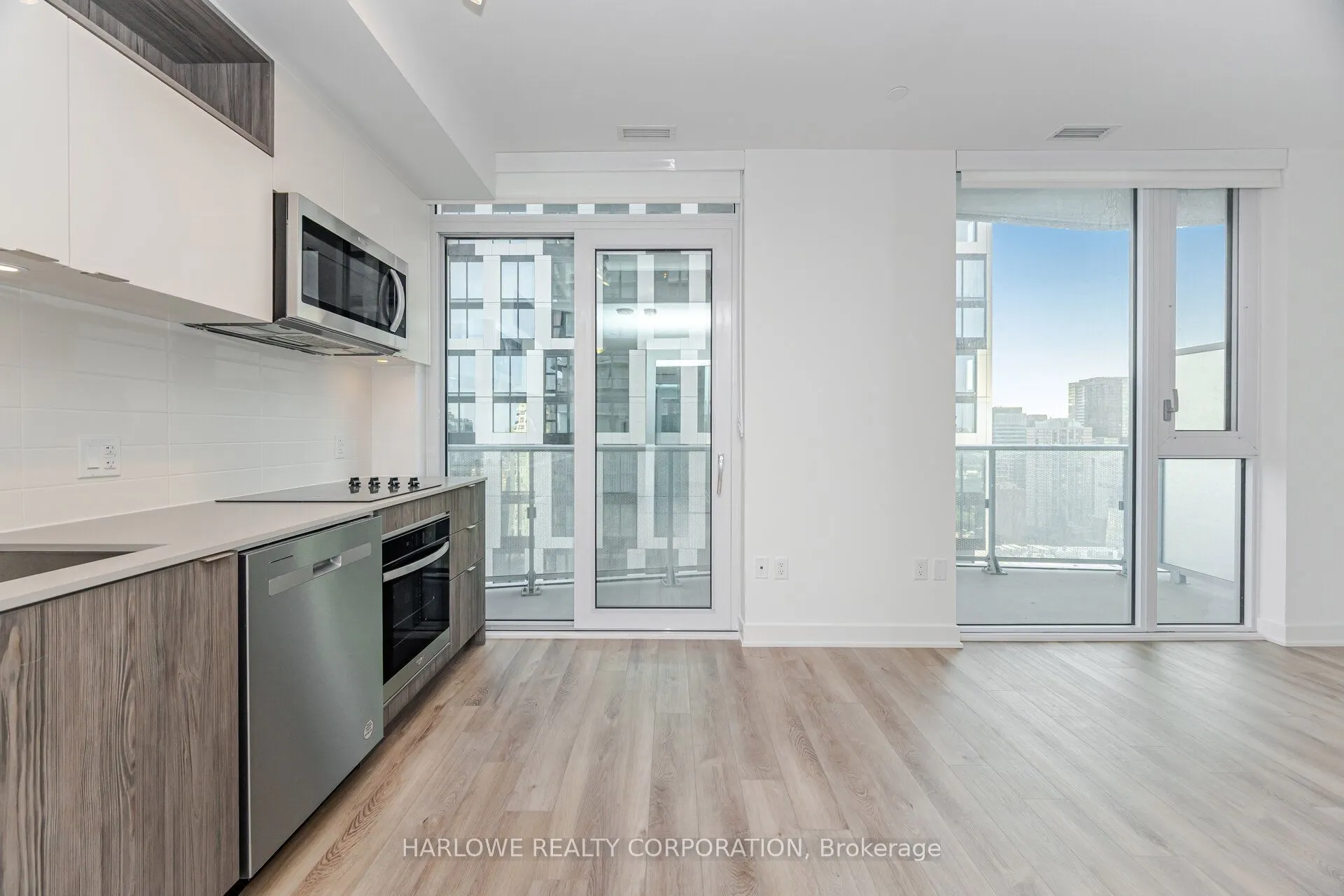 100 Dalhousie Street, #3211