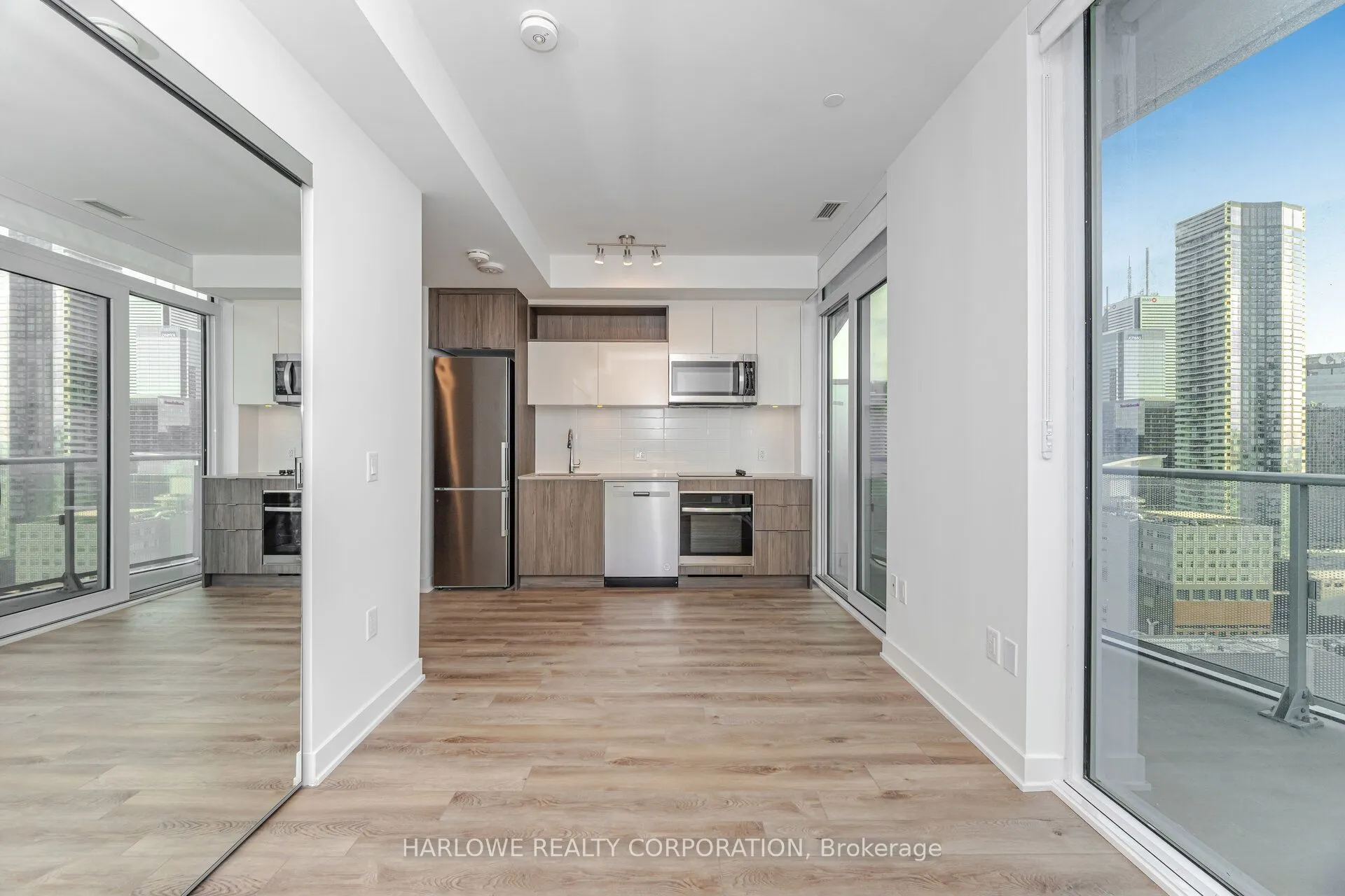 100 Dalhousie Street, #3211