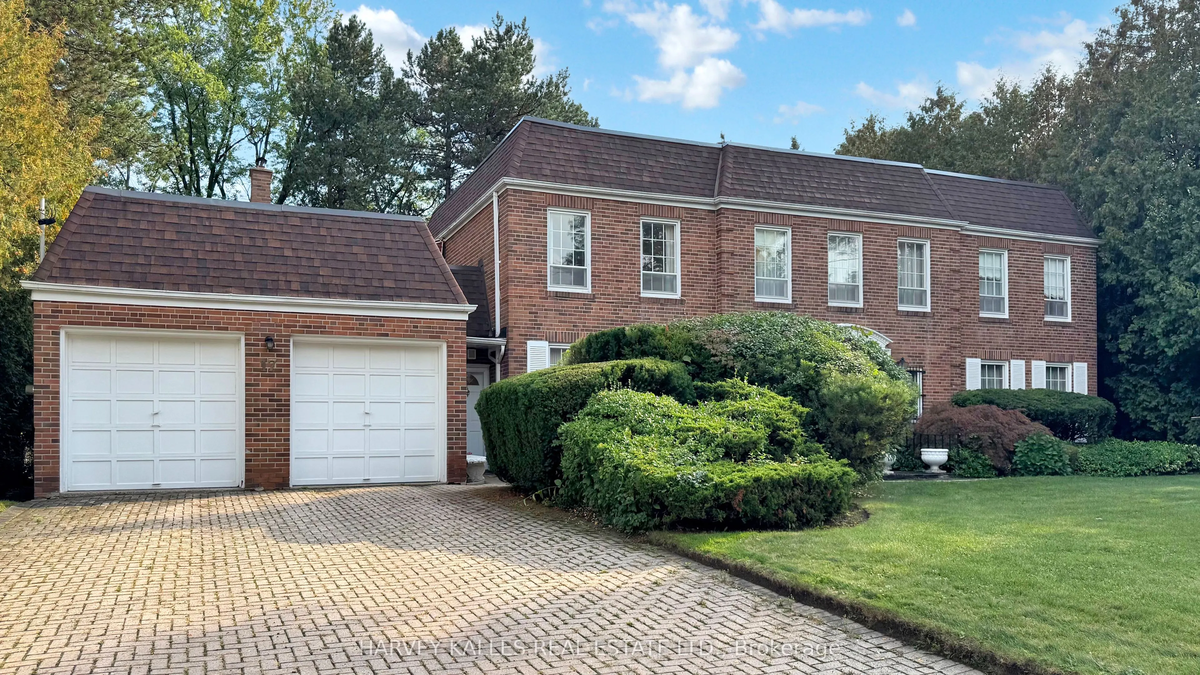 17 Saintfield Avenue