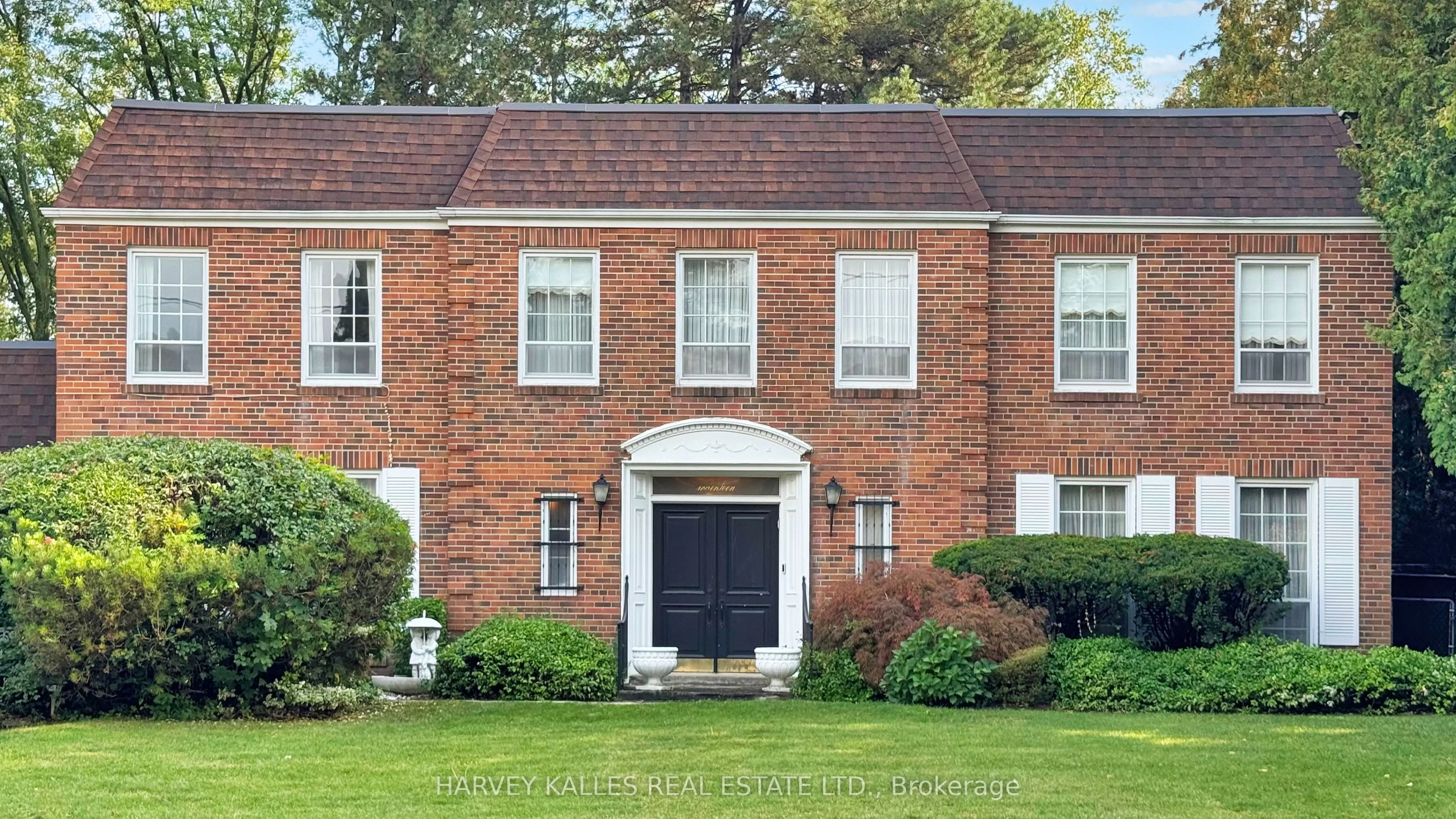 17 Saintfield Avenue