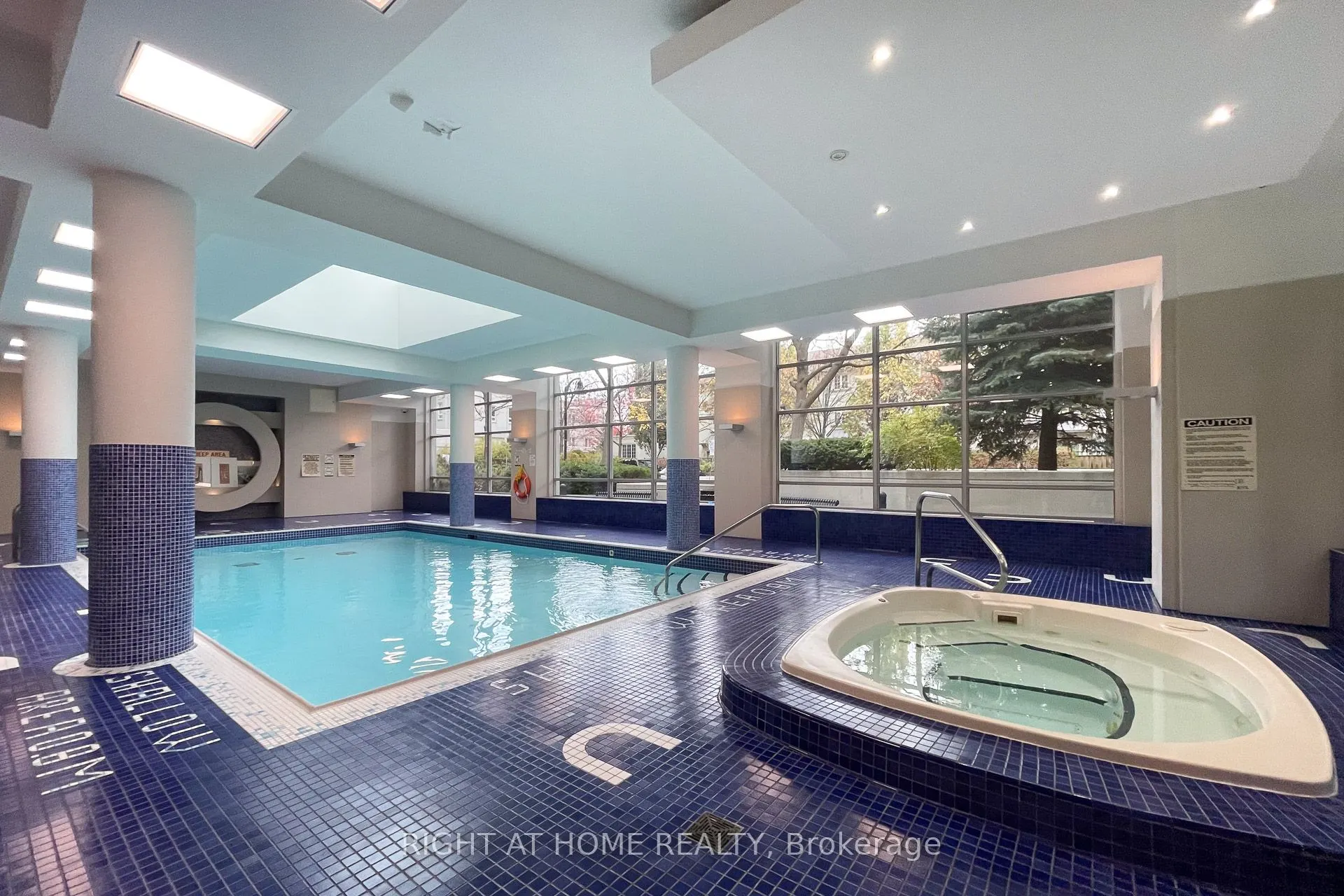 31 Bales Avenue, #2216