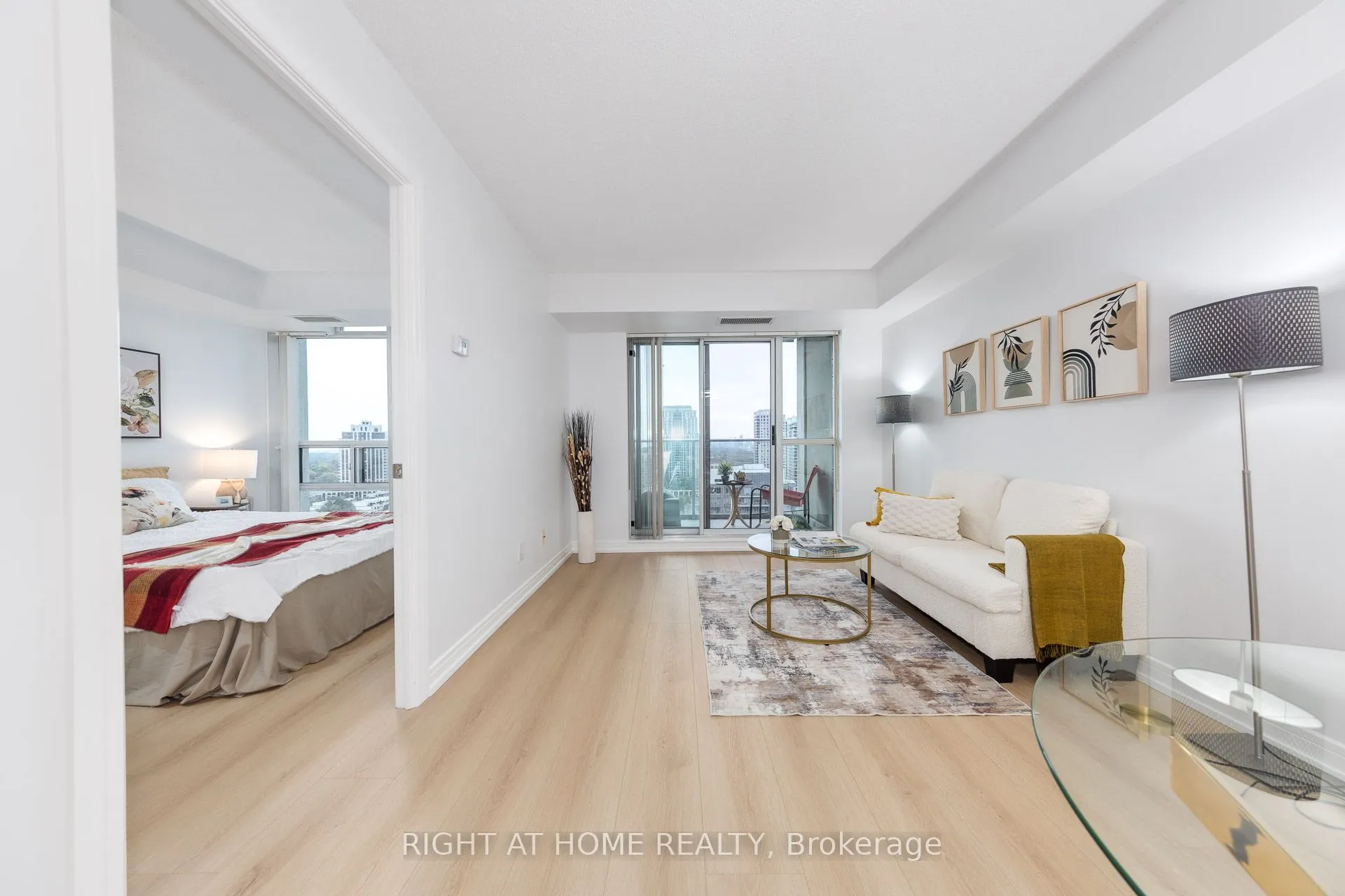 31 Bales Avenue, #2216