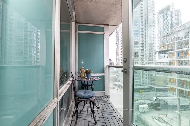 81 Navy Wharf Court, #907