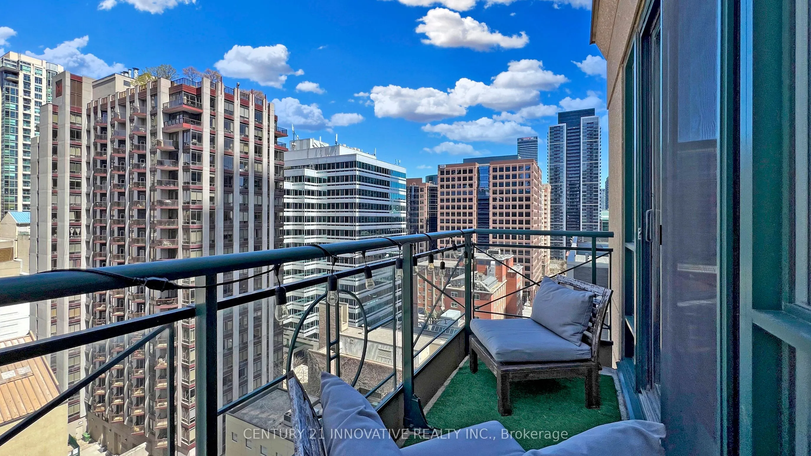 35 Hayden Street E, #1510