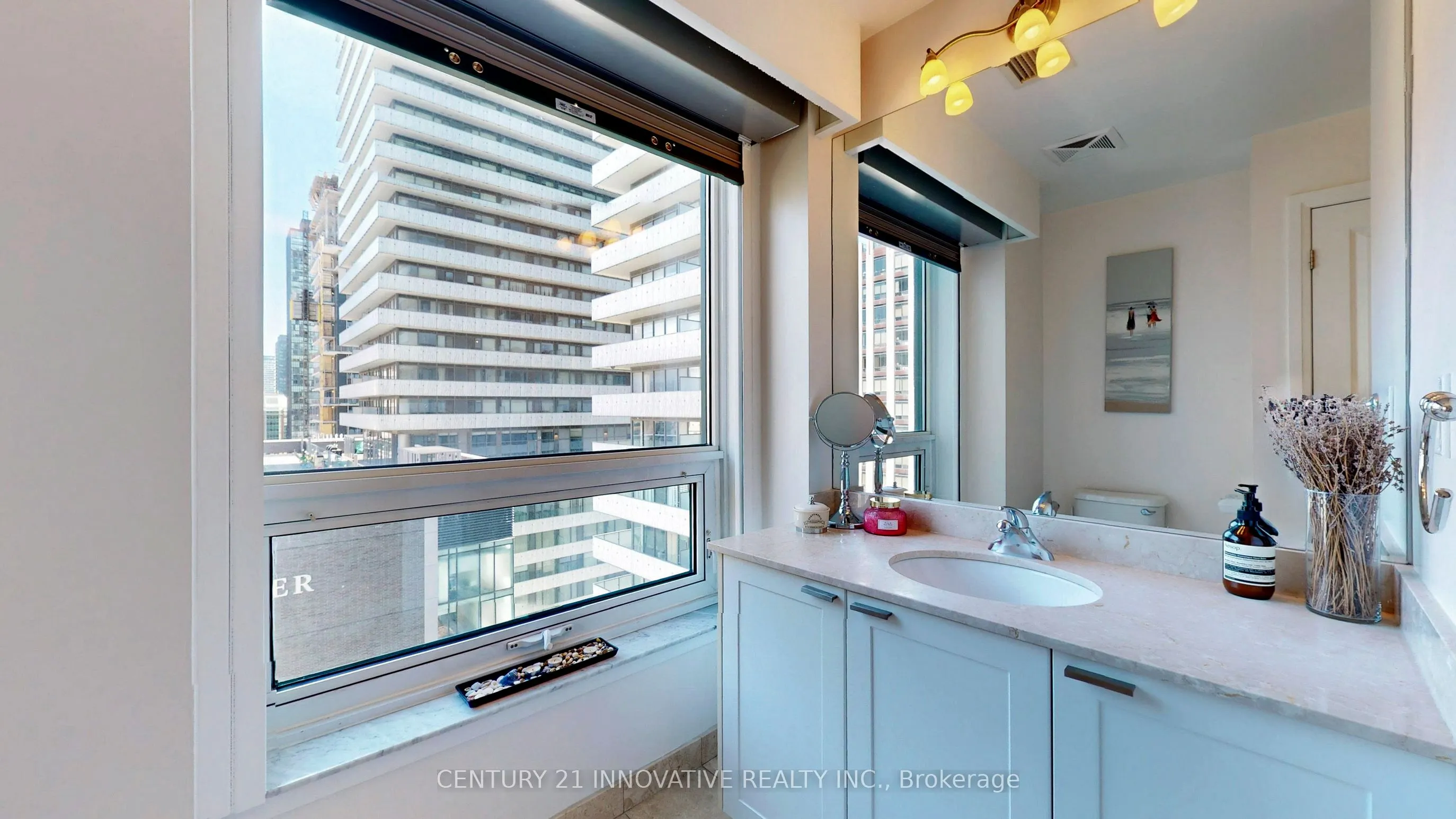 35 Hayden Street E, #1510