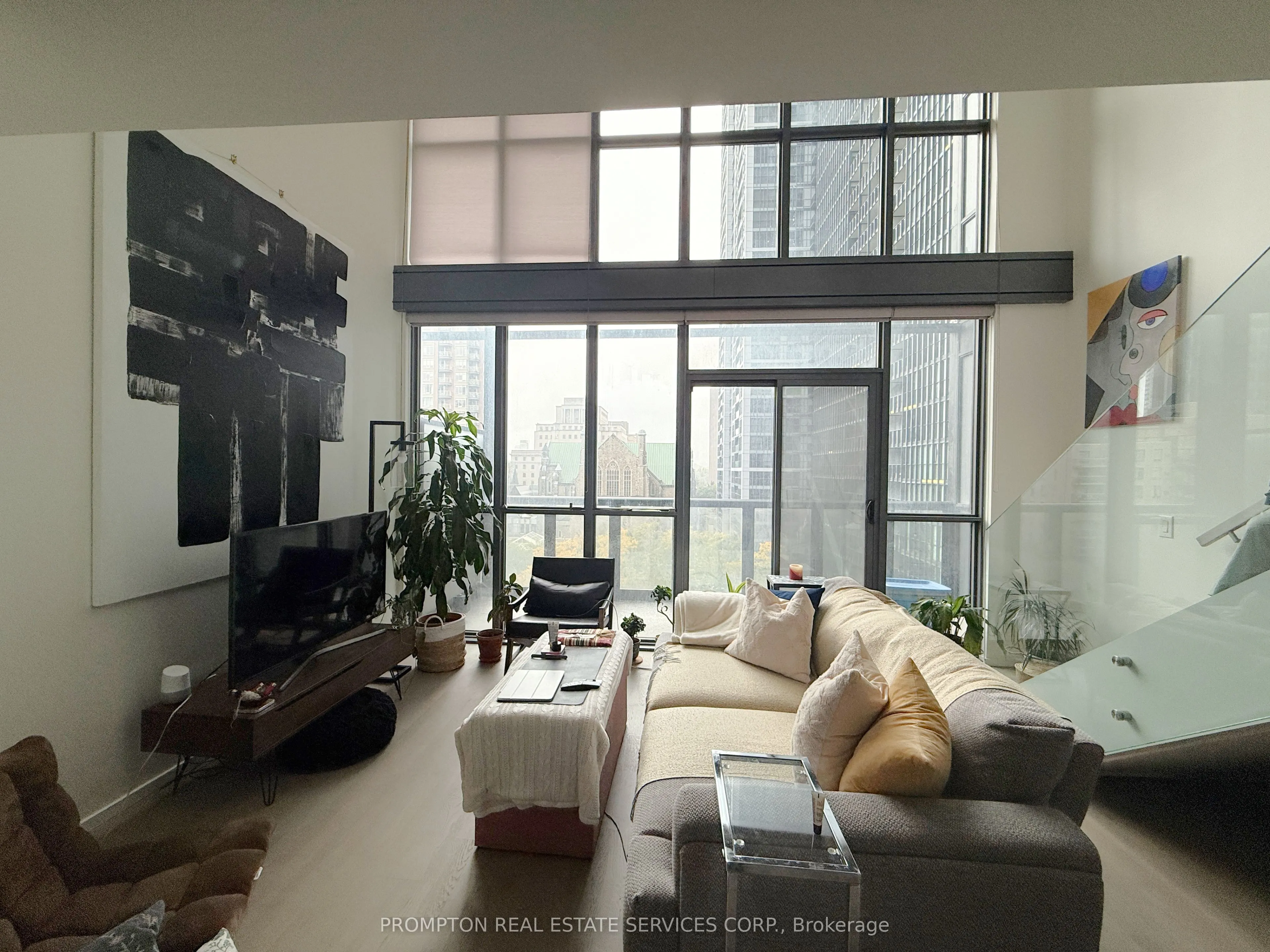101 Charles Street E, #809