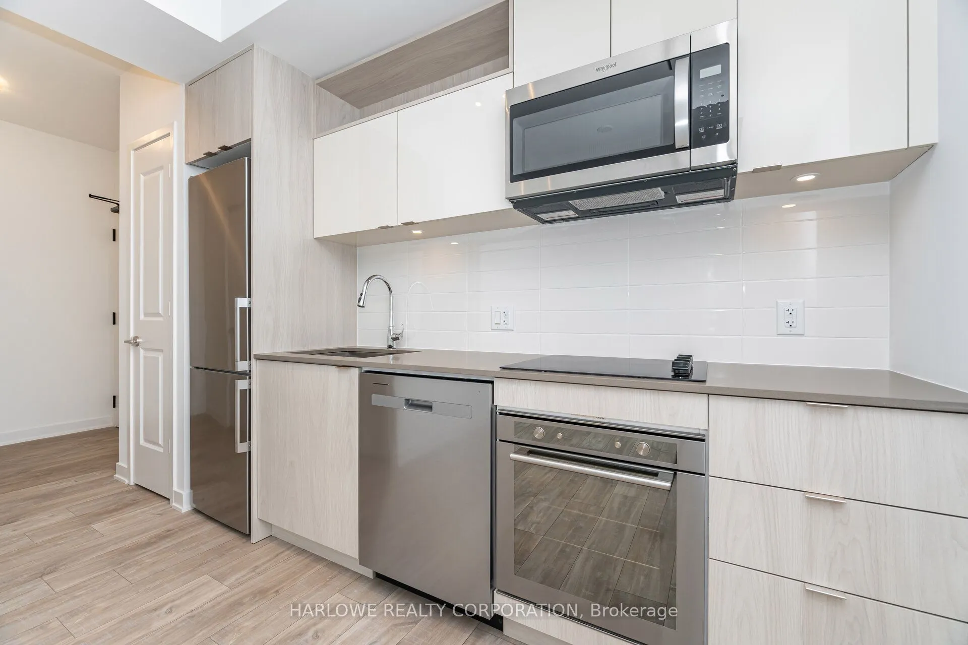 100 Dalhousie Street, #904