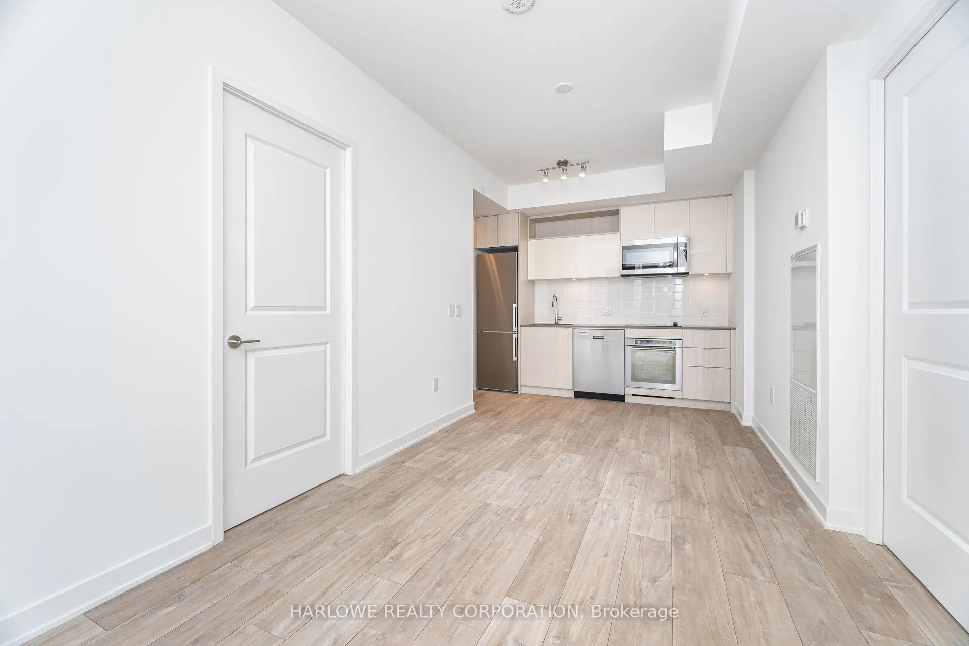 100 Dalhousie Street, #904