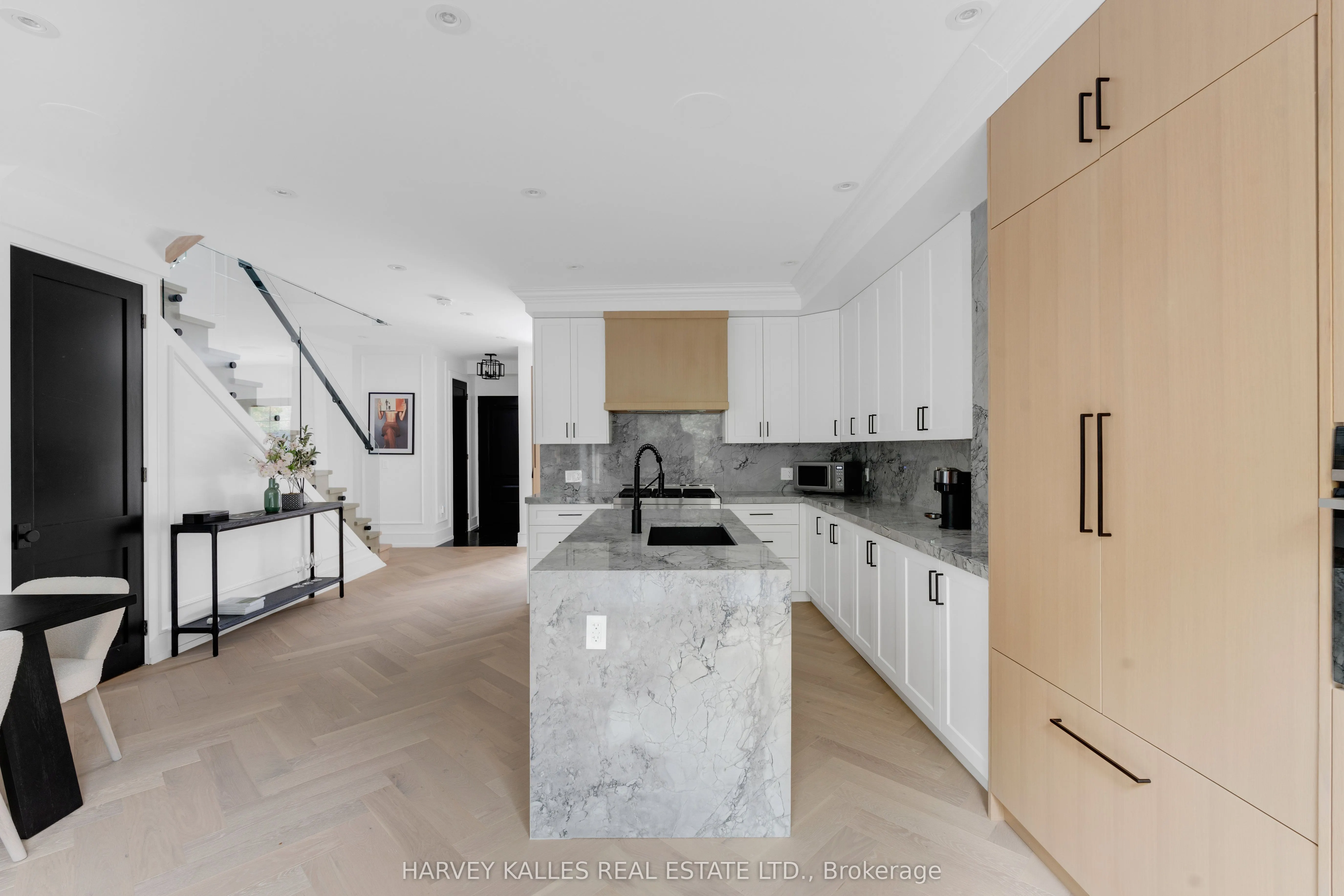 233 MacPherson Avenue