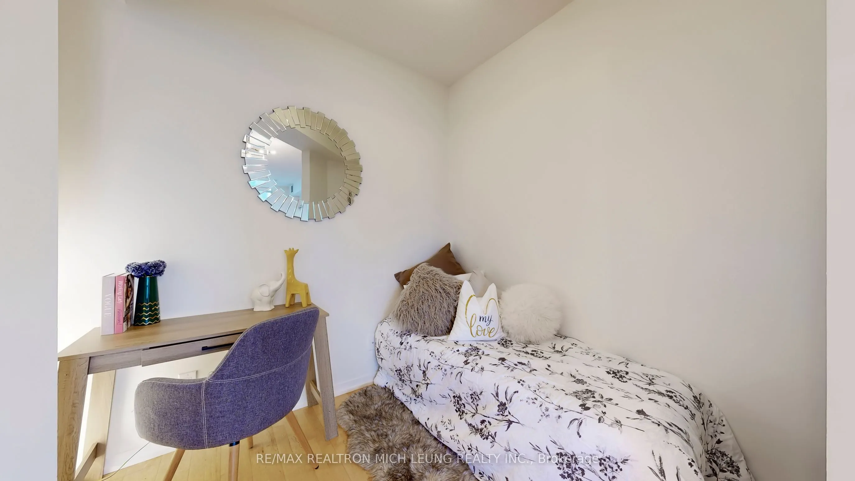 55 Bremner Boulevard, #1704
