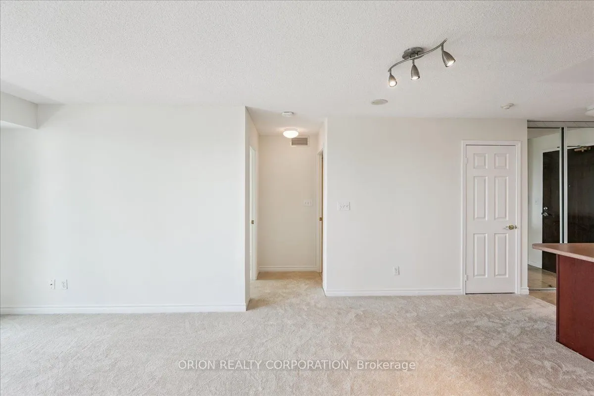 18 Spring Garden Avenue, #2307
