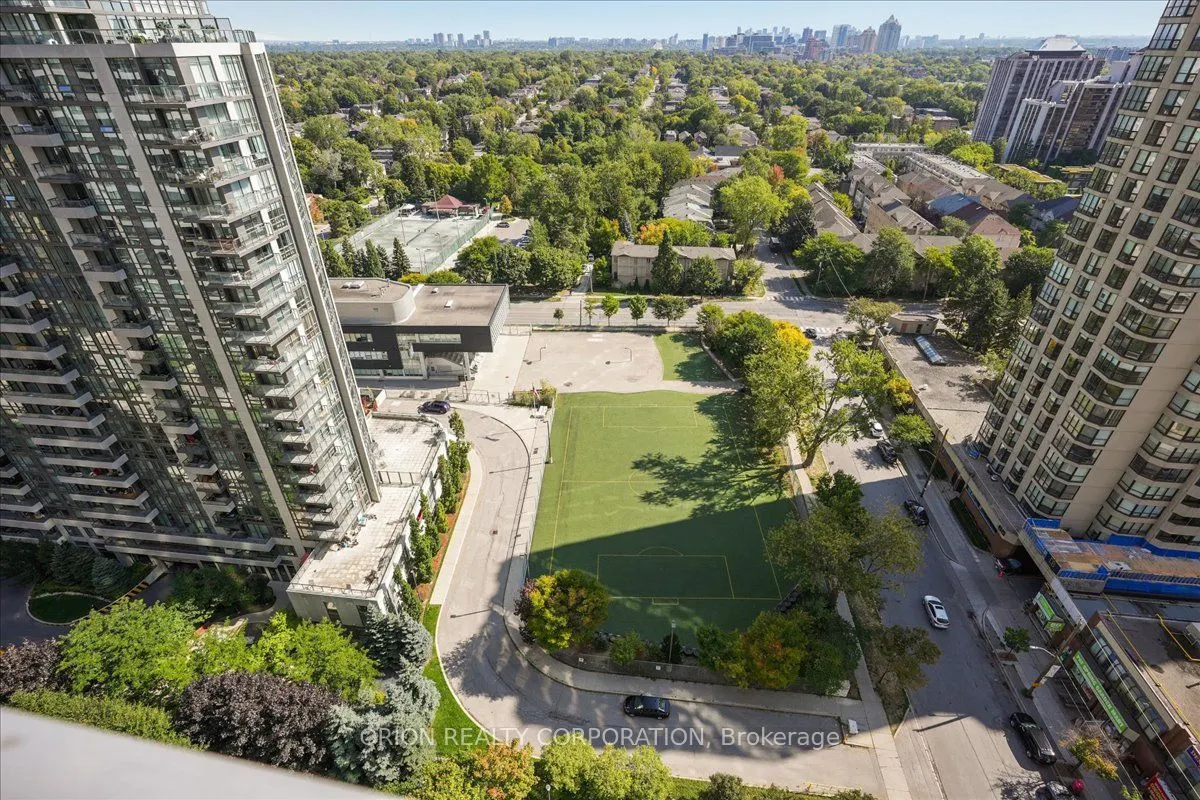 18 Spring Garden Avenue, #2307