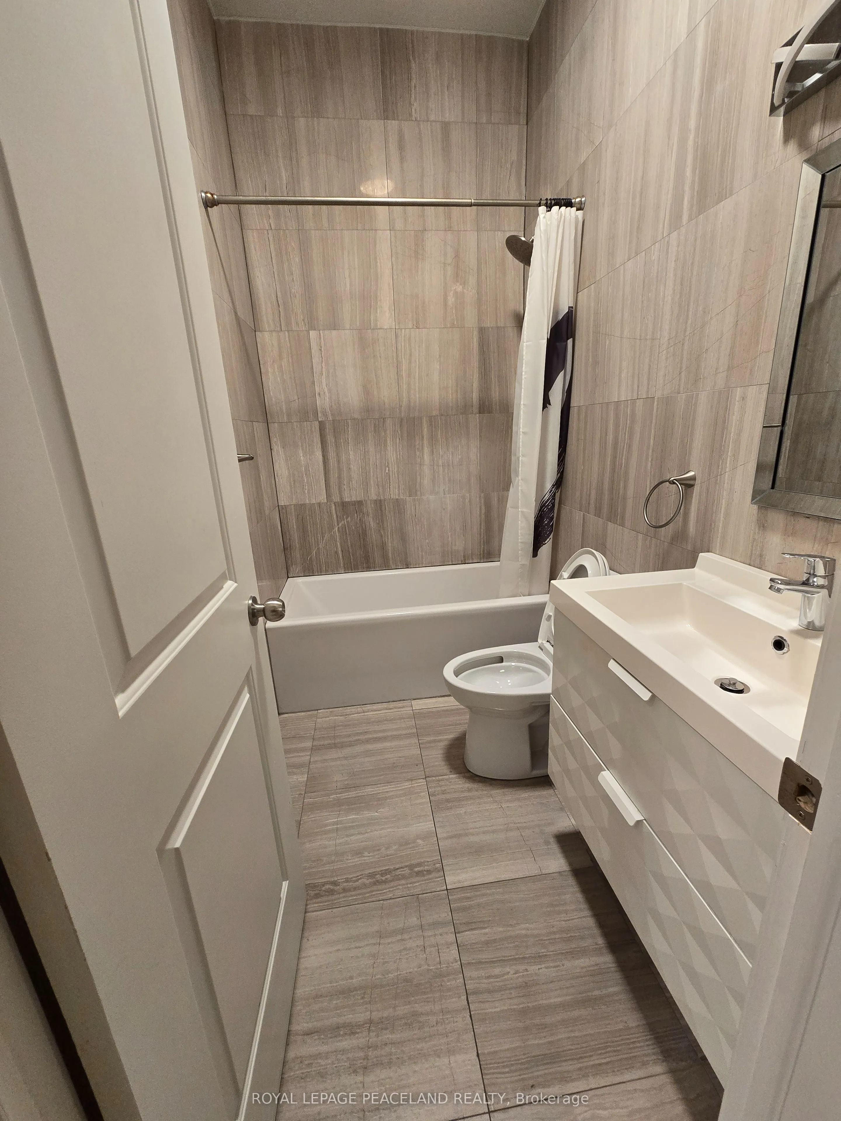 101 Bedford Road, #1