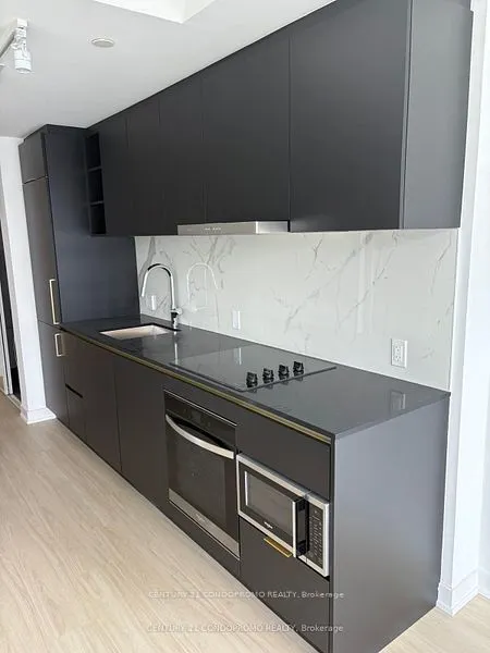 8 Wellesley Street W, #4306