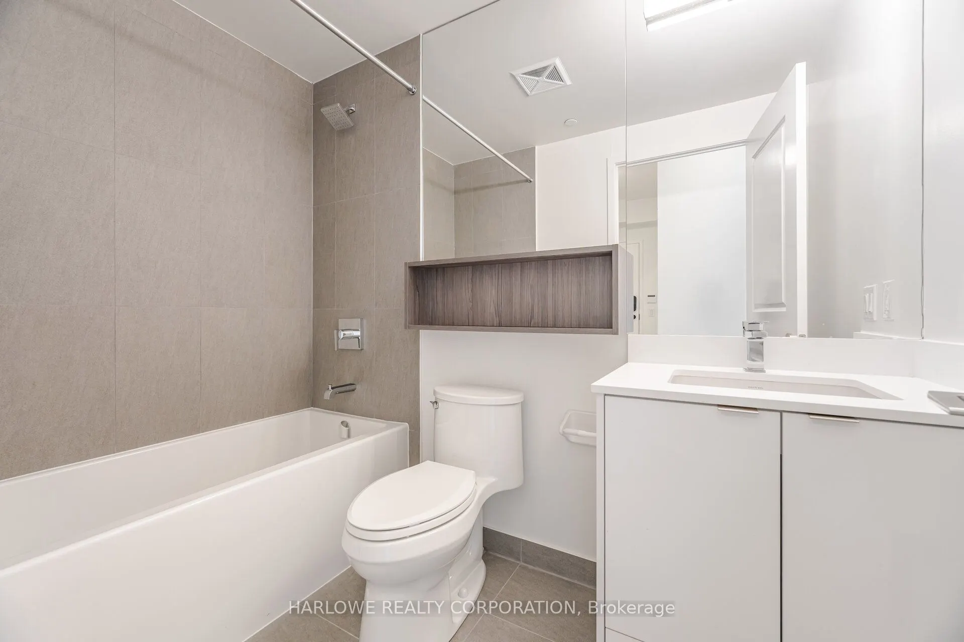 100 Dalhousie Street, #1901