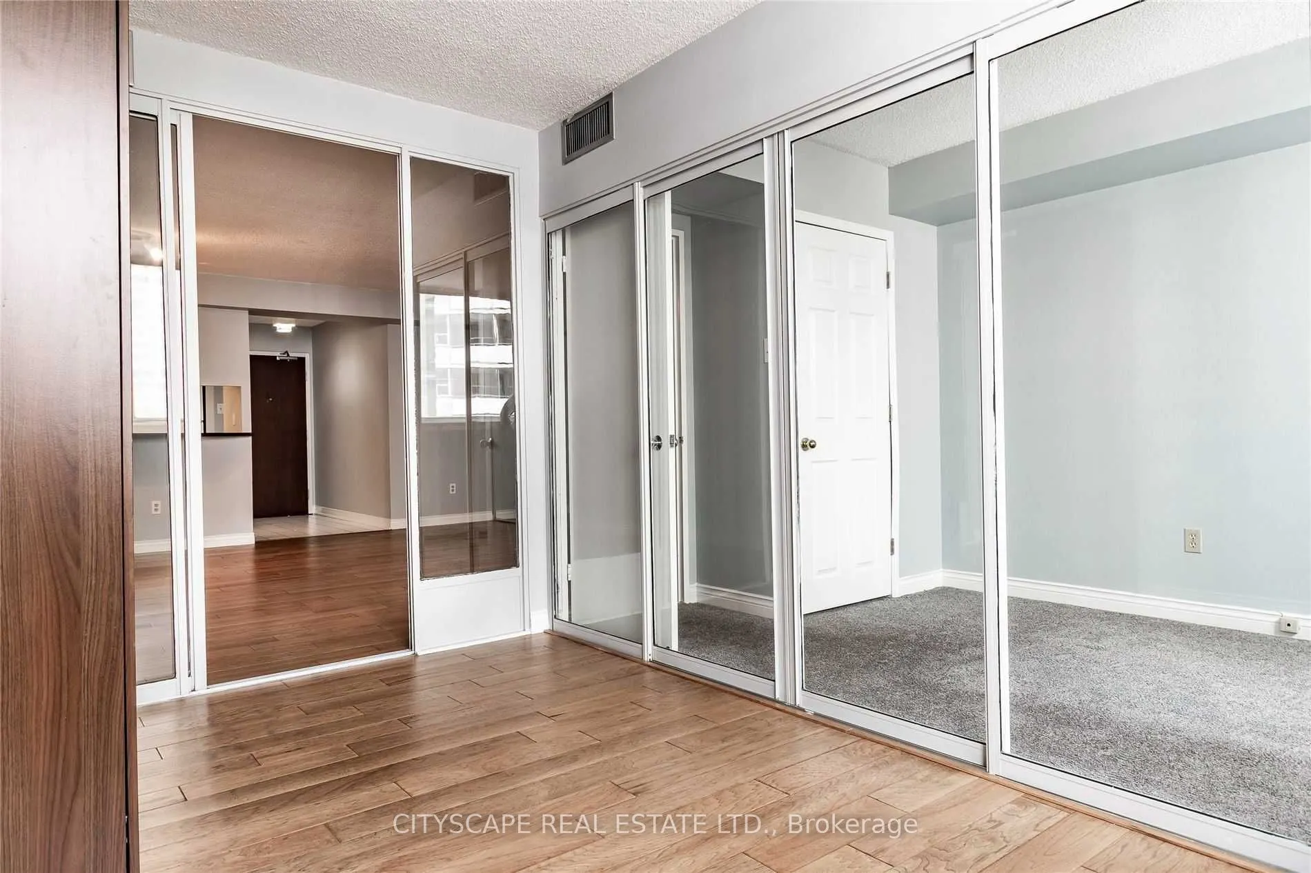 1055 Bay Street, #1101