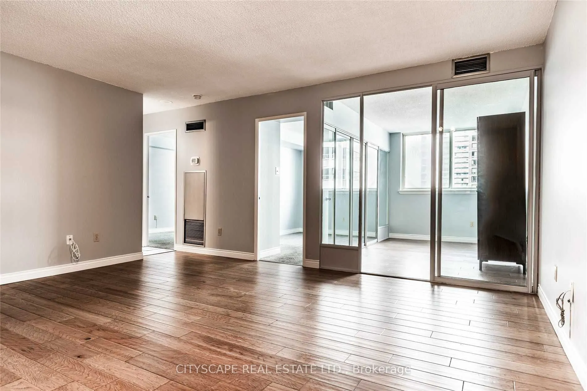 1055 Bay Street, #1101