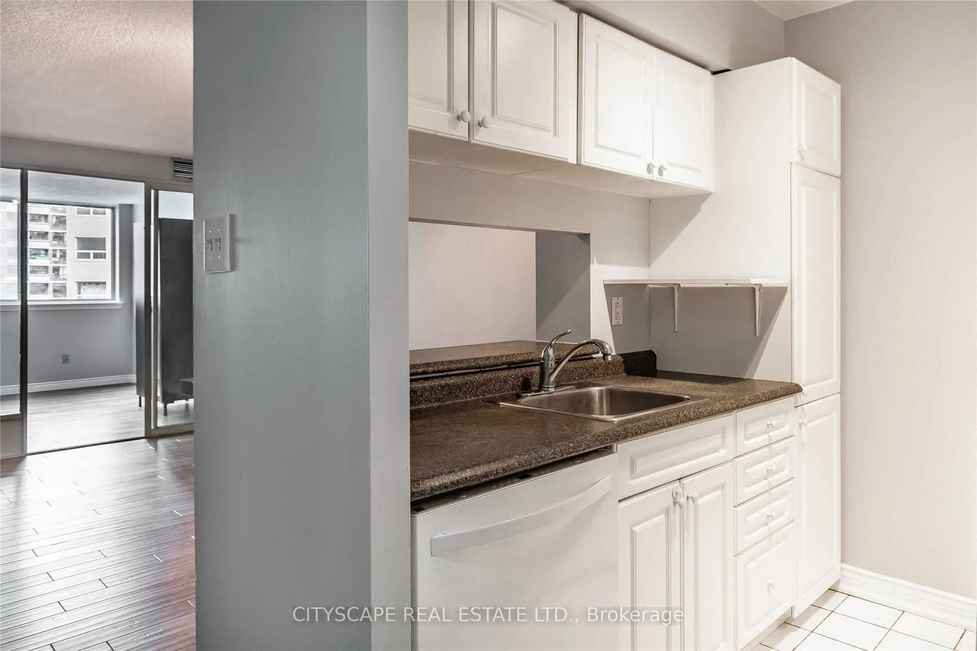 1055 Bay Street, #1101
