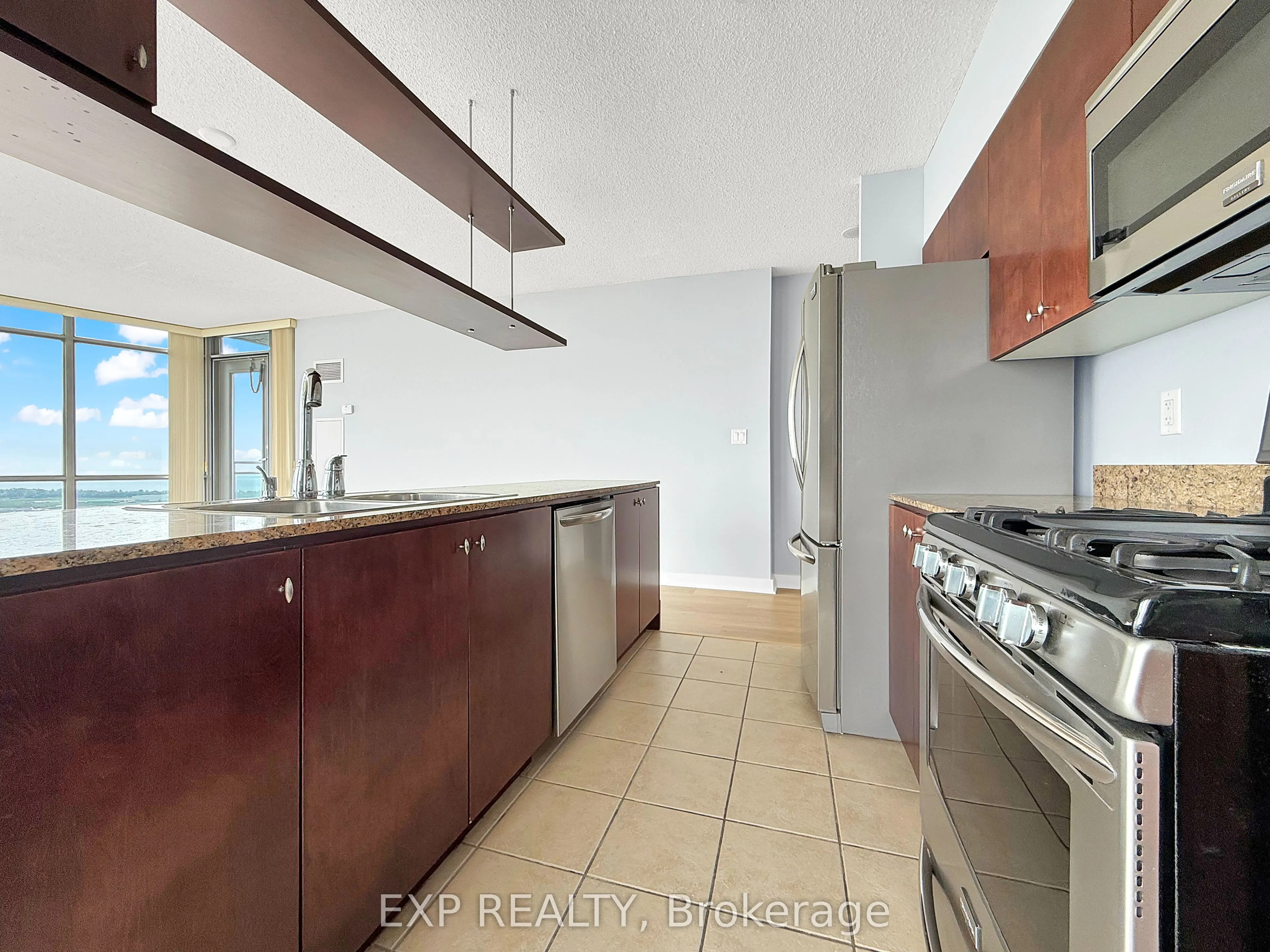 5 Mariner Terrace, #3202